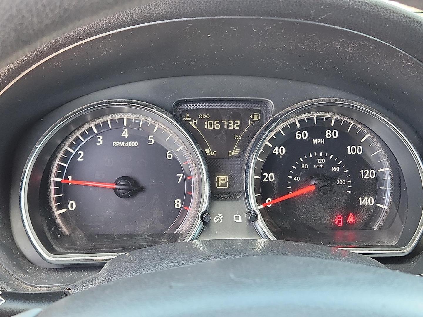 2019 Brilliant Silver Metallic - K23 /Charcoal - G Nissan Versa 1.6 SV (3N1CN7AP6KL) with an 1.6L I-4 DOHC, variable valve control, regular unleaded, engine with 109HP engine, located at 4110 Avenue Q, Lubbock, 79412, 33.556553, -101.855820 - Photo#9