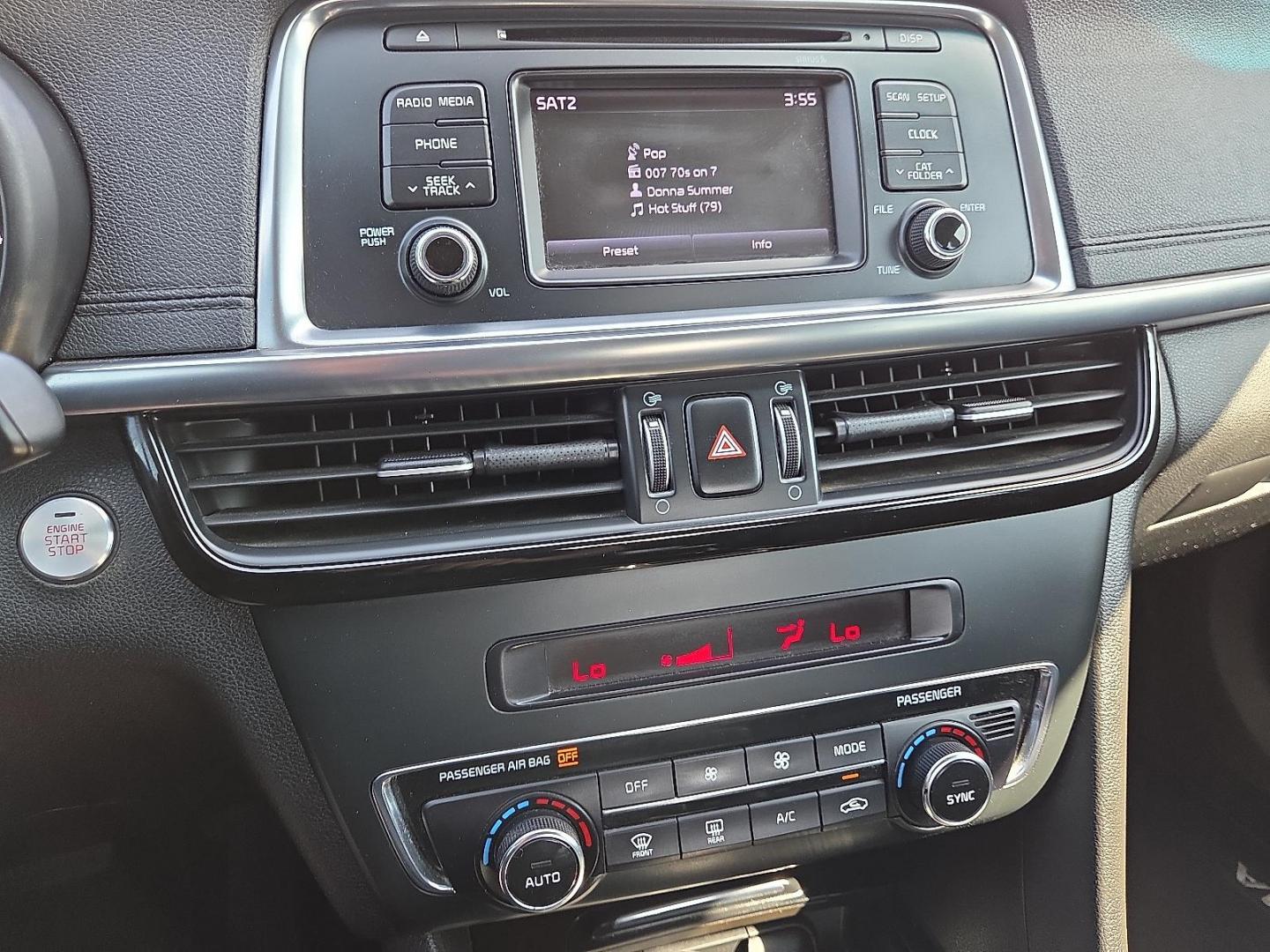 2016 Titanium Gray - IM /Black - WK Kia Optima EX (5XXGU4L33GG) with an Theta II 2.4L I-4 gasoline direct injection, DOHC, CVVT variable valve control, regular unleaded, engine with 185HP engine, located at 4110 Avenue Q, Lubbock, 79412, 33.556553, -101.855820 - Photo#10