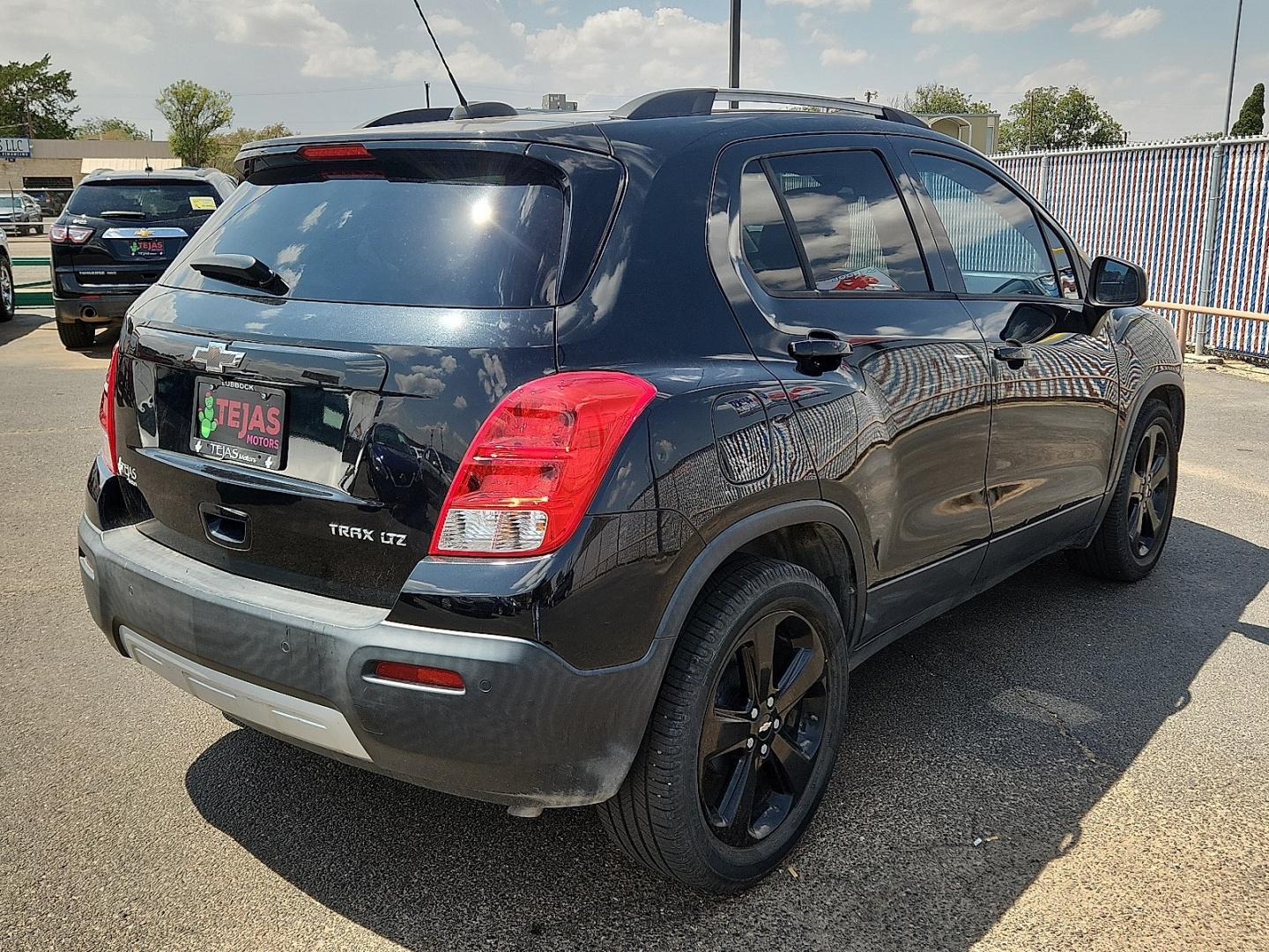 2016 Mosaic Black Metallic - GB8 /Jet Black - AEW Chevrolet Trax LTZ (KL7CJMSB6GB) with an Ecotec 1.4L I-4 DOHC, variable valve control, intercooled turbo, regular gasoline, engine with 138HP engine, located at 4110 Avenue Q, Lubbock, 79412, 33.556553, -101.855820- Photo#3