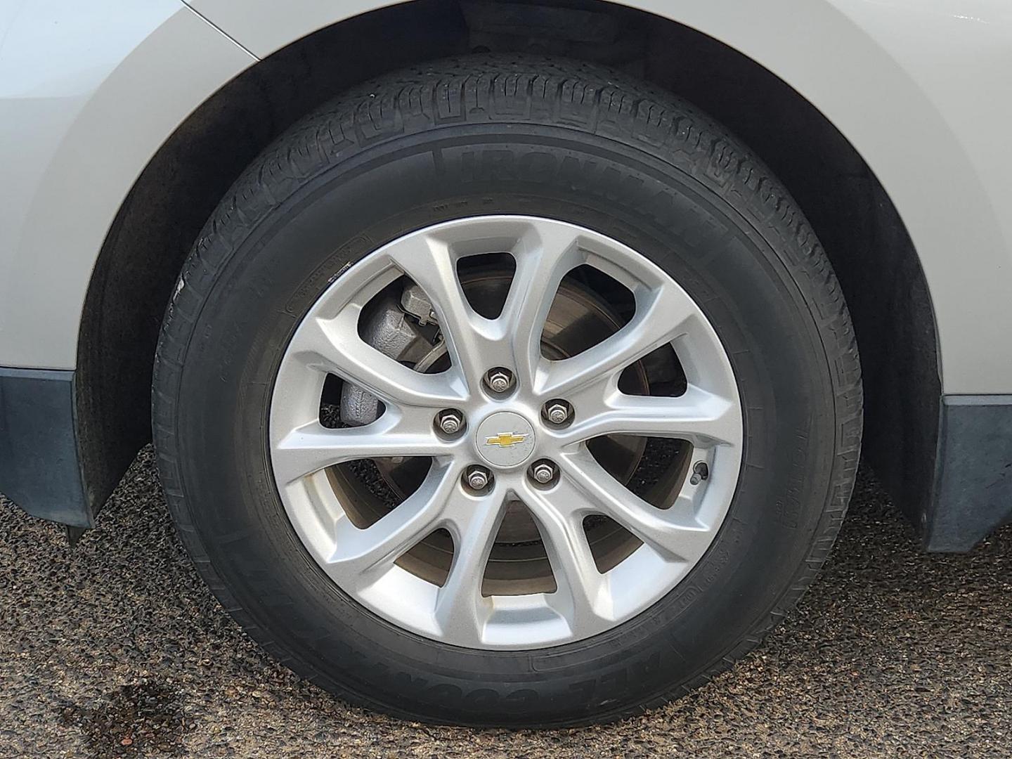 2019 SILVER /Black Chevrolet Equinox LT (2GNAXUEV5K6) with an 1.5L I-4 gasoline direct injection, DOHC, VVT variable valve control, intercooled turbo, regular unleaded, engine with 170HP engine, located at 4110 Avenue Q, Lubbock, 79412, 33.556553, -101.855820 - 02/17/2026 KEY IN ENVELOPE GOD - Photo#4