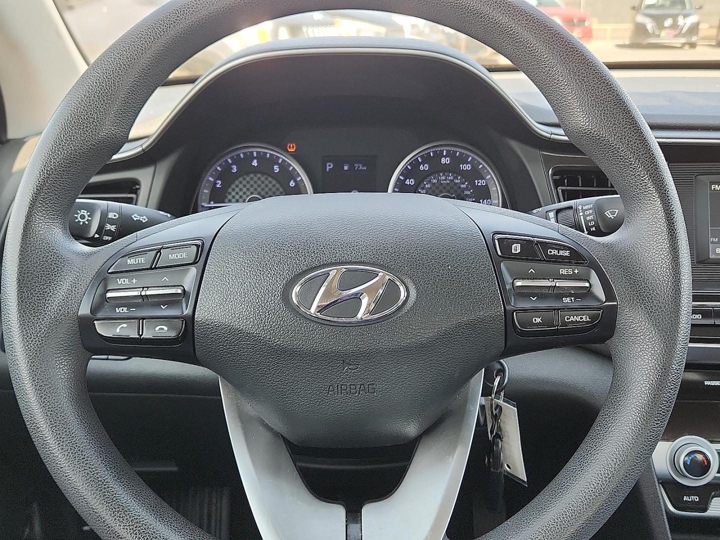 2020 WHITE /Black - C1 Hyundai Elantra SE (5NPD74LF0LH) with an Nu 2L I-4 DOHC, D-CVVT variable valve control, regular unleaded, engine with 147HP engine, located at 4110 Avenue Q, Lubbock, 79412, 33.556553, -101.855820 - Photo#10