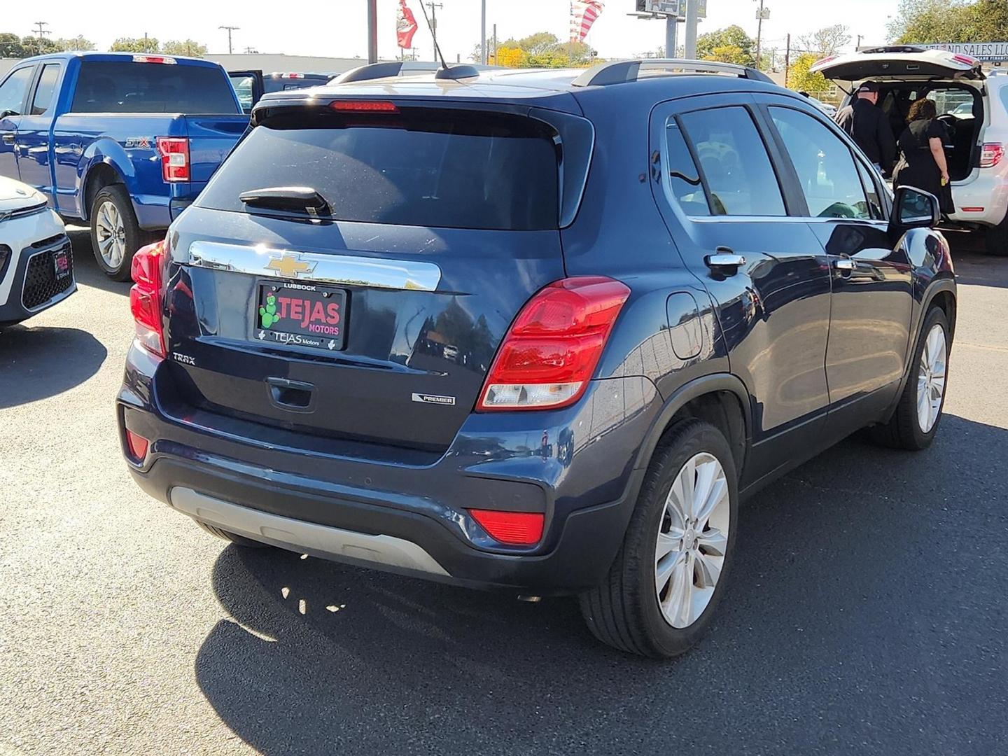 2018 BLUE Chevrolet Trax Premier (3GNCJMSB3JL) with an ECOTEC 1.4L I-4 DOHC, VVT variable valve control, intercooled turbo, regular unleaded, engine with 138HP engine, located at 4110 Avenue Q, Lubbock, 79412, 33.556553, -101.855820 - Photo#1