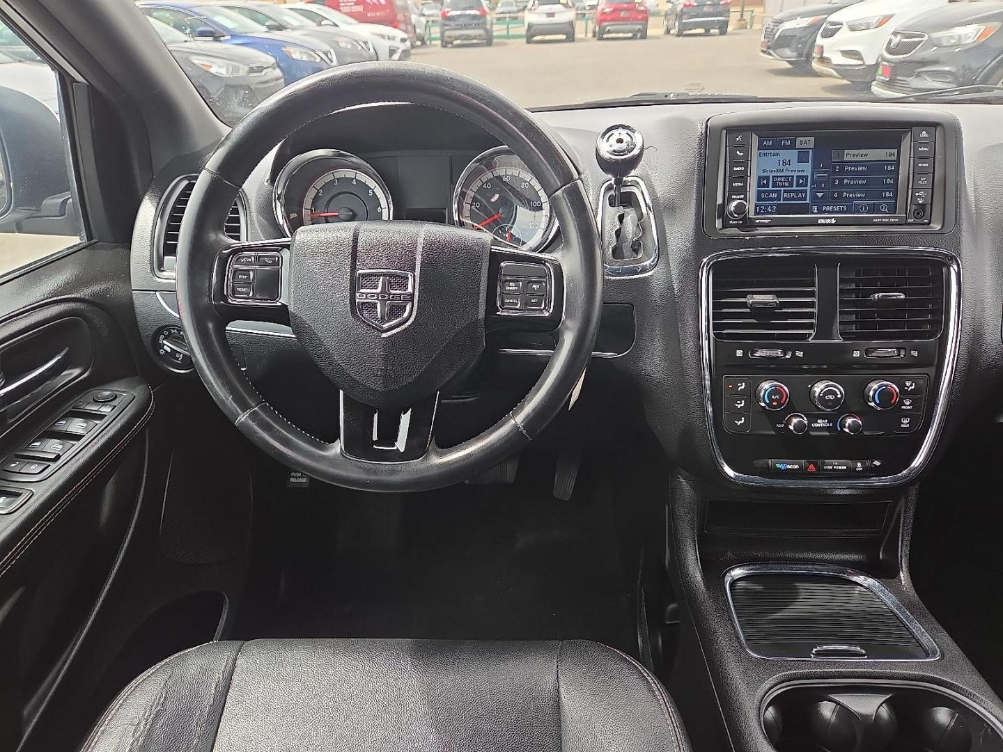 2016 Bright White Clear Coat /Black - X9 Dodge Grand Caravan SXT (2C4RDGCG7GR) with an Pentastar 3.6L V-6 DOHC, variable valve control, regular unleaded, engine with 283HP engine, located at 4110 Avenue Q, Lubbock, 79412, 33.556553, -101.855820 - Photo#7