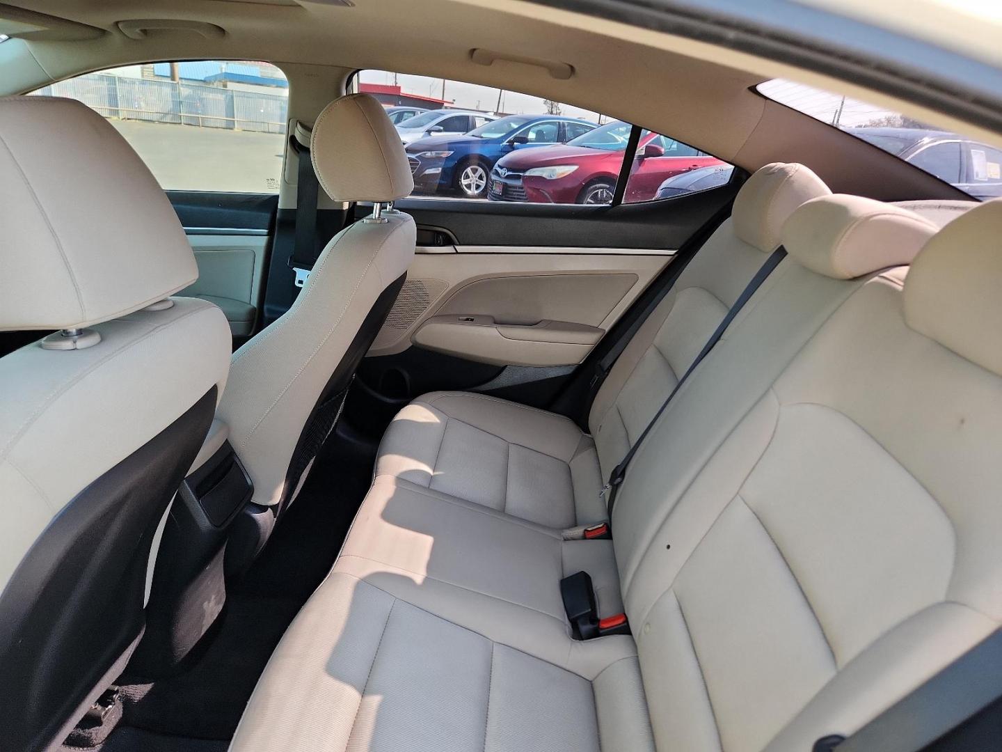 2018 TAN Hyundai Elantra Value Edition (KMHD84LF4JU) with an Nu 2L I-4 DOHC, D-CVVT variable valve control, regular unleaded, engine with 147HP engine, located at 4110 Avenue Q, Lubbock, 79412, 33.556553, -101.855820 - Photo#4