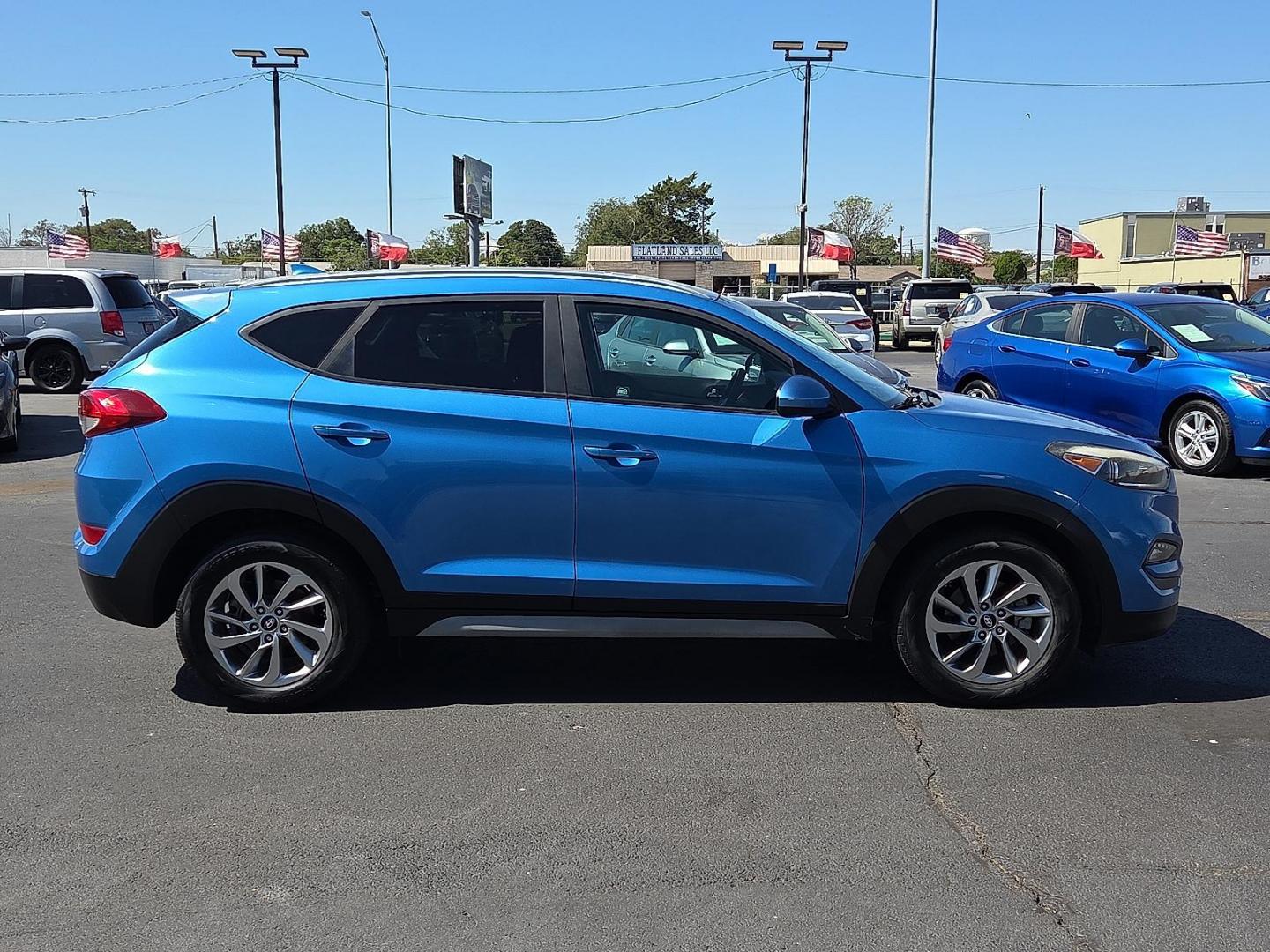 2018 Caribbean Blue - R5U /Black - TRY Hyundai Tucson SEL (KM8J33A41JU) with an Nu 2L I-4 gasoline direct injection, DOHC, D-CVVT variable valve control, regular unleaded, engine with 164HP engine, located at 4110 Avenue Q, Lubbock, 79412, 33.556553, -101.855820 - Photo#1