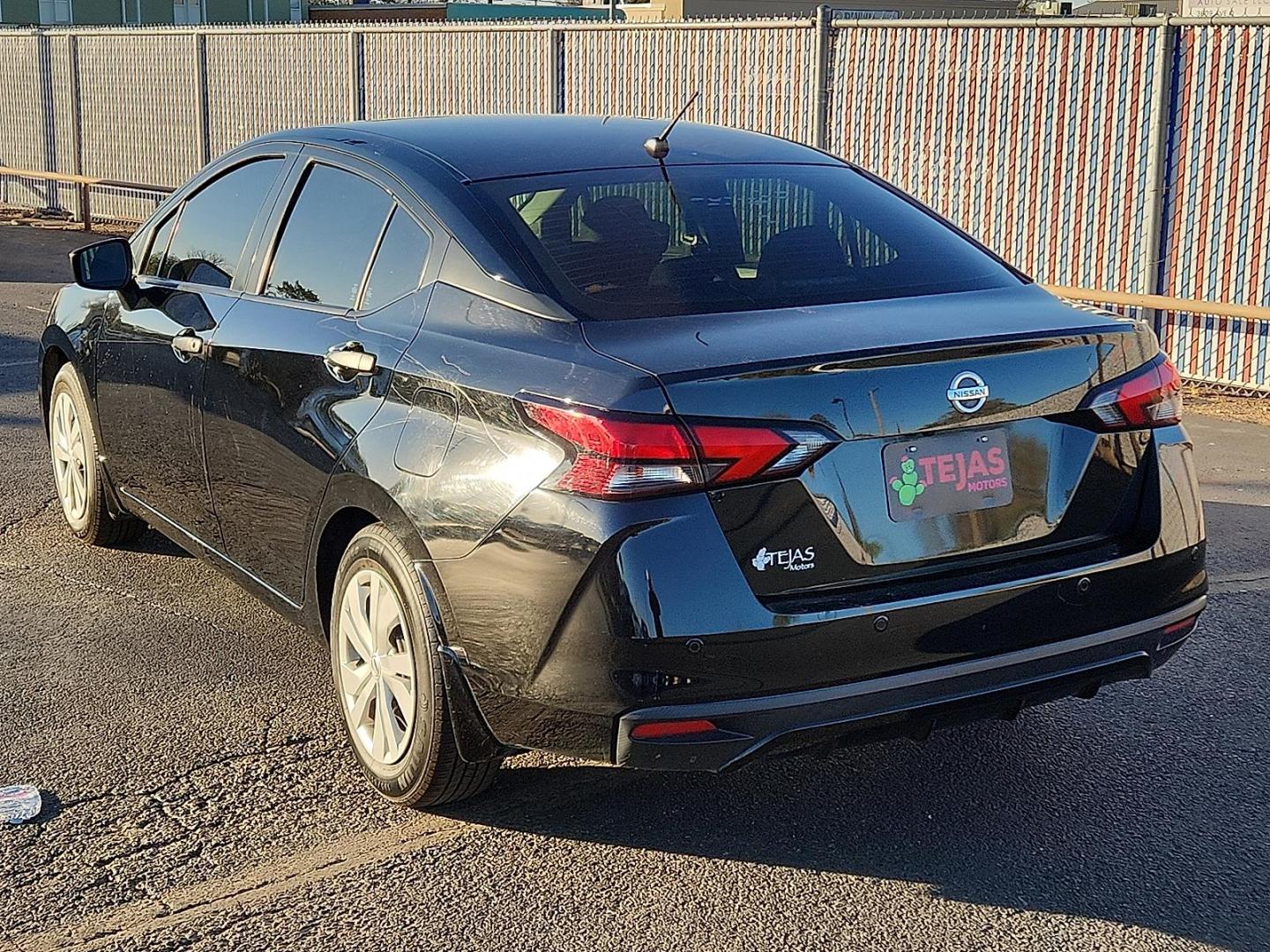 2020 Super Black - KH3 /Charcoal - G Nissan Versa S 5-Speed Manual Transmission (3N1CN8BV4LL) with an 1.6L I-4 DOHC, variable valve control, regular unleaded, engine with 122HP engine, located at 4110 Avenue Q, Lubbock, 79412, 33.556553, -101.855820 - Photo#2