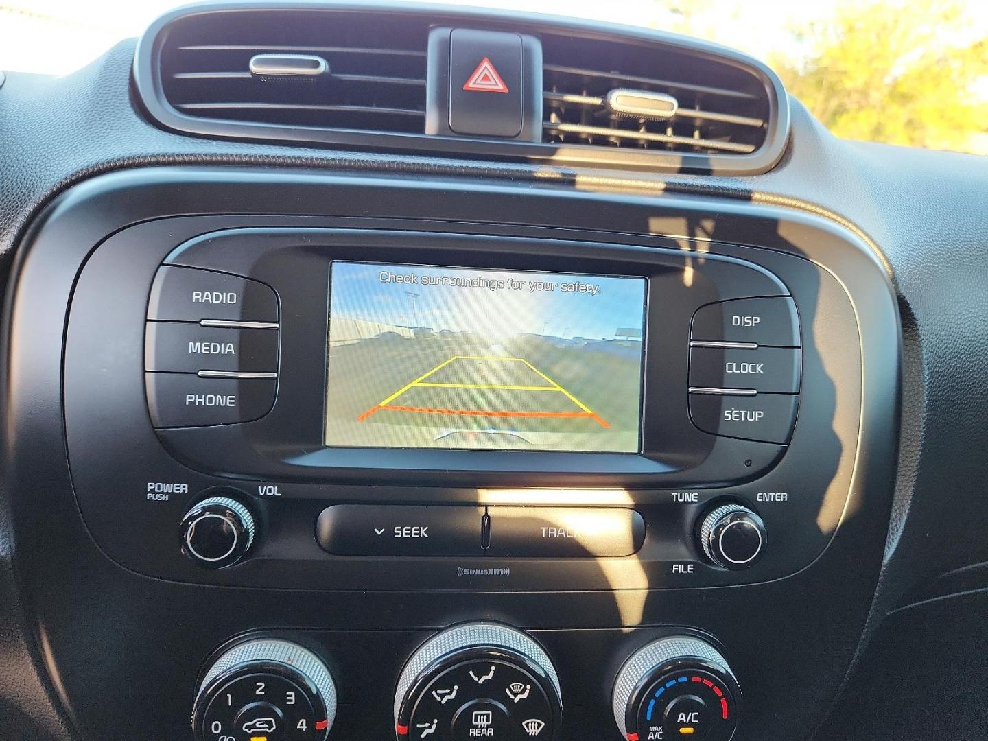 2019 GRAY Kia Soul Base (KNDJN2A23K7) with an Engine: 1.6L GDI DOHC Dual CVVT I4 engine, located at 4110 Avenue Q, Lubbock, 79412, 33.556553, -101.855820 - 10/30/2024 INSPECTION IN ENVELOPE GOD 10/31/2024 KEY IN ENVELOPE GOD - Photo#7