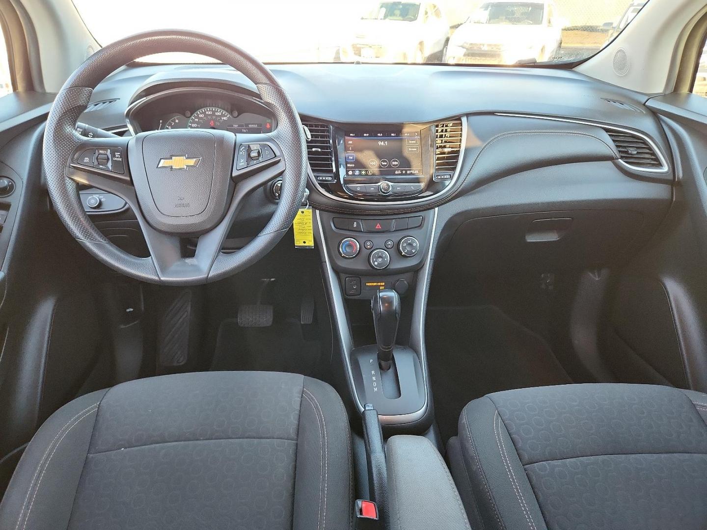 2020 Silver Ice Metallic Chevrolet Trax FWD LS (KL7CJKSB9LB) with an ECOTEC 1.4L I-4 DOHC, variable valve control, intercooled turbo, regular unleaded, engine with 138HP engine, located at 4110 Avenue Q, Lubbock, 79412, 33.556553, -101.855820 - 11/07/2024 INSPPECTION IN ENVELOPE GOD 11/08/2024 KEY IN ENVELOPE GOD - Photo#5