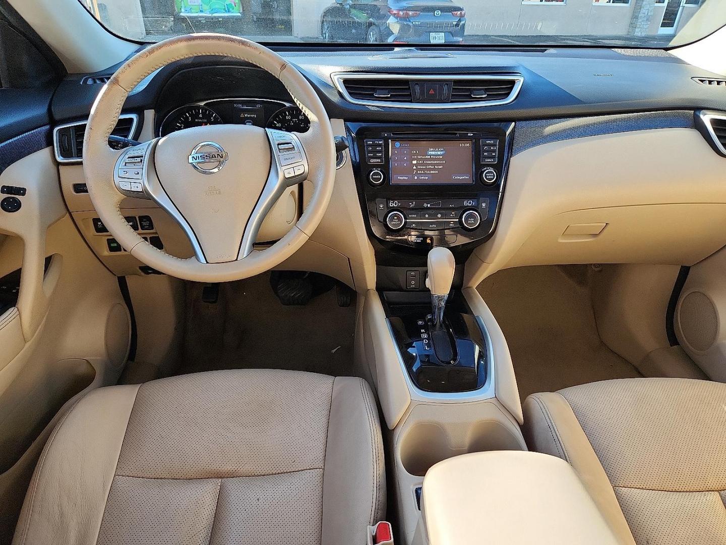 2015 Gun Metallic - KAD /Almond - C Nissan Rogue SL (5N1AT2MT1FC) with an 2.5L I-4 DOHC, variable valve control, regular unleaded, engine with 170HP engine, located at 4110 Avenue Q, Lubbock, 79412, 33.556553, -101.855820 - Photo#5