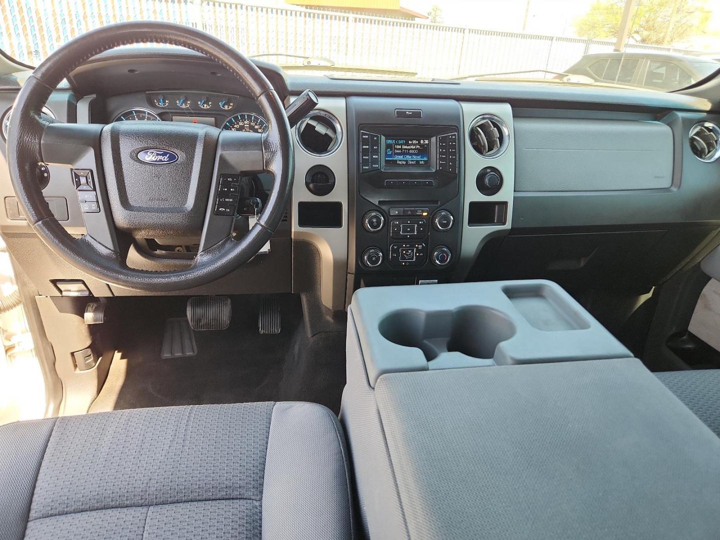 2014 Oxford White - YZ /Steel Gray - GS Ford F-150 XLT (1FTFW1CF2EF) with an 5L V-8 DOHC, variable valve control, regular unleaded, engine with 360HP engine, located at 4110 Avenue Q, Lubbock, 79412, 33.556553, -101.855820 - Photo#5