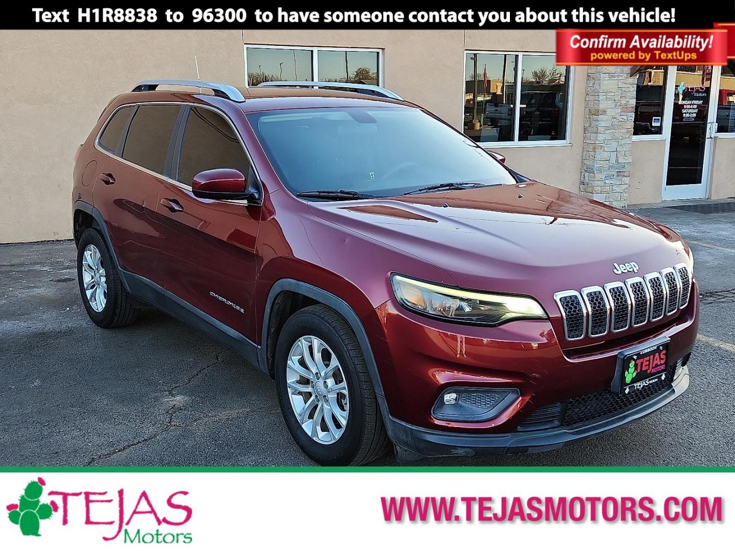 2019 RED Jeep Cherokee Latitude FWD (1C4PJLCB7KD) with an MultiAir2 Tigershark 2.4L I-4 variable valve control, regular unleaded, engine with 180HP engine, located at 4110 Avenue Q, Lubbock, 79412, 33.556553, -101.855820 - Photo#0