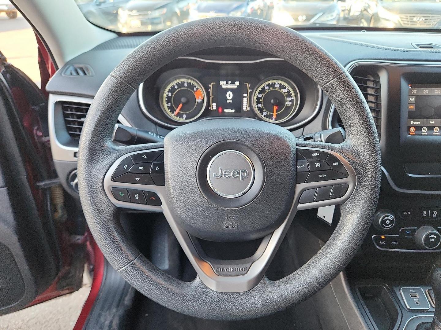 2019 RED Jeep Cherokee Latitude FWD (1C4PJLCB7KD) with an MultiAir2 Tigershark 2.4L I-4 variable valve control, regular unleaded, engine with 180HP engine, located at 4110 Avenue Q, Lubbock, 79412, 33.556553, -101.855820 - Photo#10