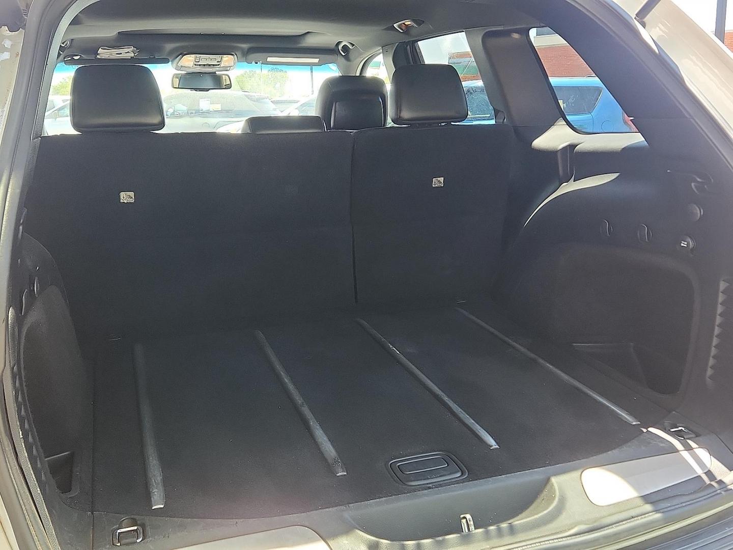2015 Bright White Clearcoat - PW7 /Black - X9 Jeep Grand Cherokee Limited (1C4RJEBG4FC) with an 3.6L V-6 DOHC, variable valve control, regular unleaded, engine with 290HP engine, located at 4110 Avenue Q, Lubbock, 79412, 33.556553, -101.855820 - Photo#5