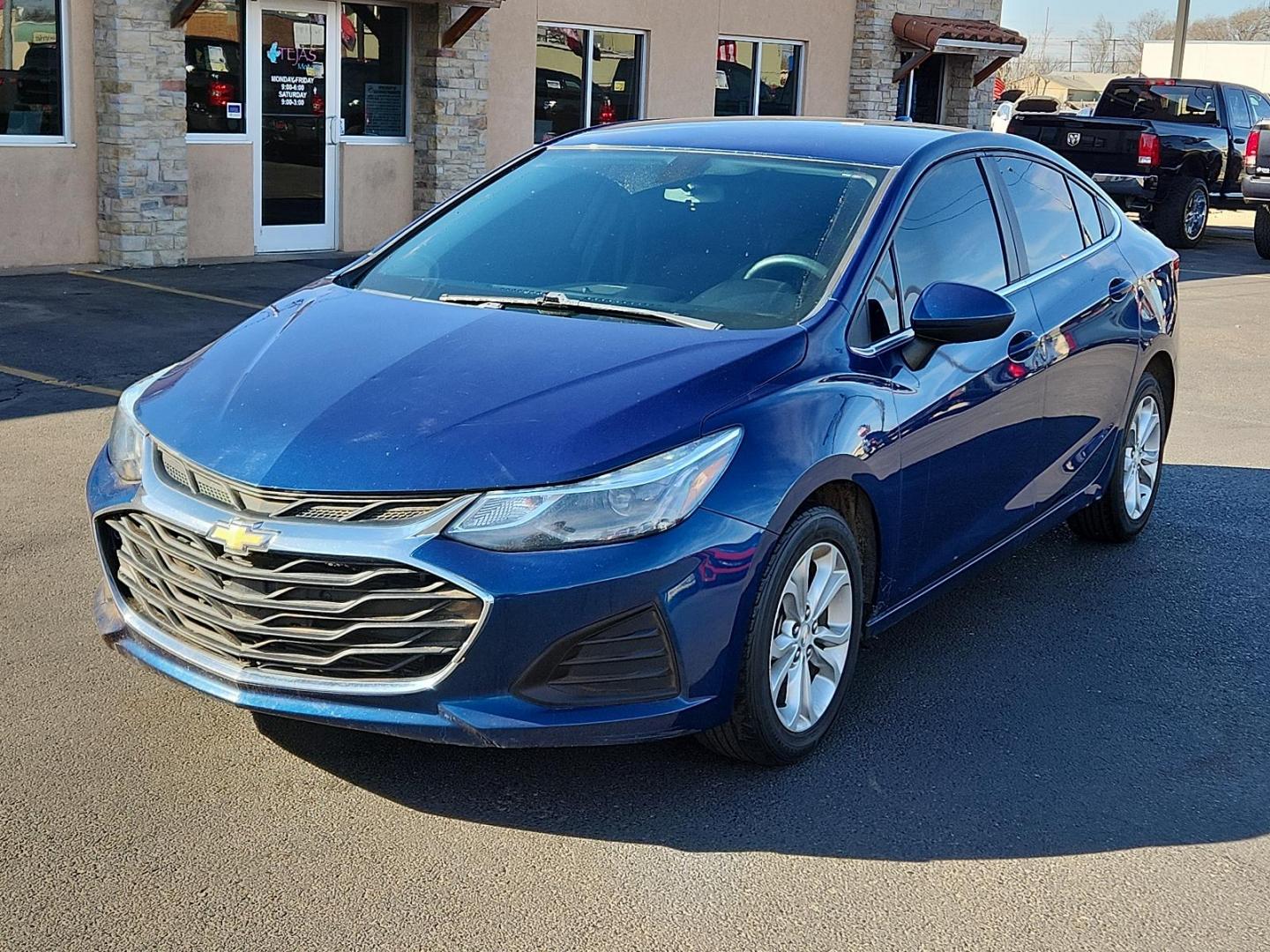 2019 BLUE Chevrolet Cruze LT (1G1BE5SM9K7) with an 1.4L I-4 gasoline direct injection, DOHC, VVT variable valve control, intercooled turbo, regular unleaded, engine with 153HP engine, located at 4110 Avenue Q, Lubbock, 79412, 33.556553, -101.855820 - 01/18/2025 KEY IN ENVELOPE GOD - Photo#3
