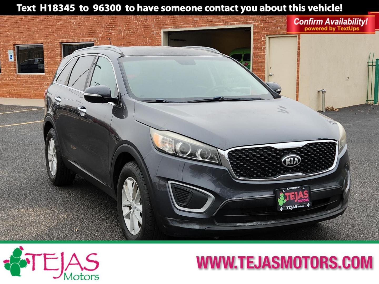 2017 GRAY Kia Sorento 2.4L LX (5XYPG4A34HG) with an 2.4L I-4 gasoline direct injection, DOHC, variable valve control, regular unleaded, engine with 185HP engine, located at 4110 Avenue Q, Lubbock, 79412, 33.556553, -101.855820 - Photo#0