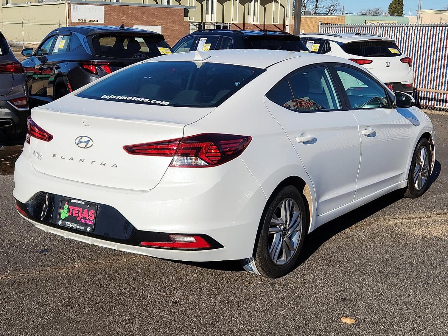 2020 WHITE Hyundai Elantra SEL (5NPD84LF1LH) with an Nu 2L I-4 DOHC, D-CVVT variable valve control, regular unleaded, engine with 147HP engine, located at 4110 Avenue Q, Lubbock, 79412, 33.556553, -101.855820 - Photo#1