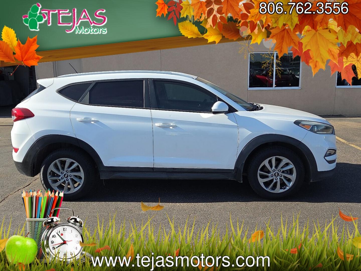 2016 Winter White - PKW /Beige - YAK Hyundai Tucson SE (KM8J33A40GU) with an Nu 2L I-4 gasoline direct injection, DOHC, variable valve control, regular unleaded, engine with 164HP engine, located at 4110 Avenue Q, Lubbock, 79412, 33.556553, -101.855820- Photo#1