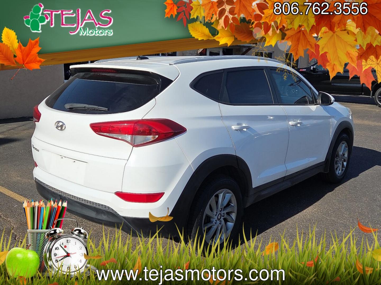2016 Winter White - PKW /Beige - YAK Hyundai Tucson SE (KM8J33A40GU) with an Nu 2L I-4 gasoline direct injection, DOHC, variable valve control, regular unleaded, engine with 164HP engine, located at 4110 Avenue Q, Lubbock, 79412, 33.556553, -101.855820- Photo#2