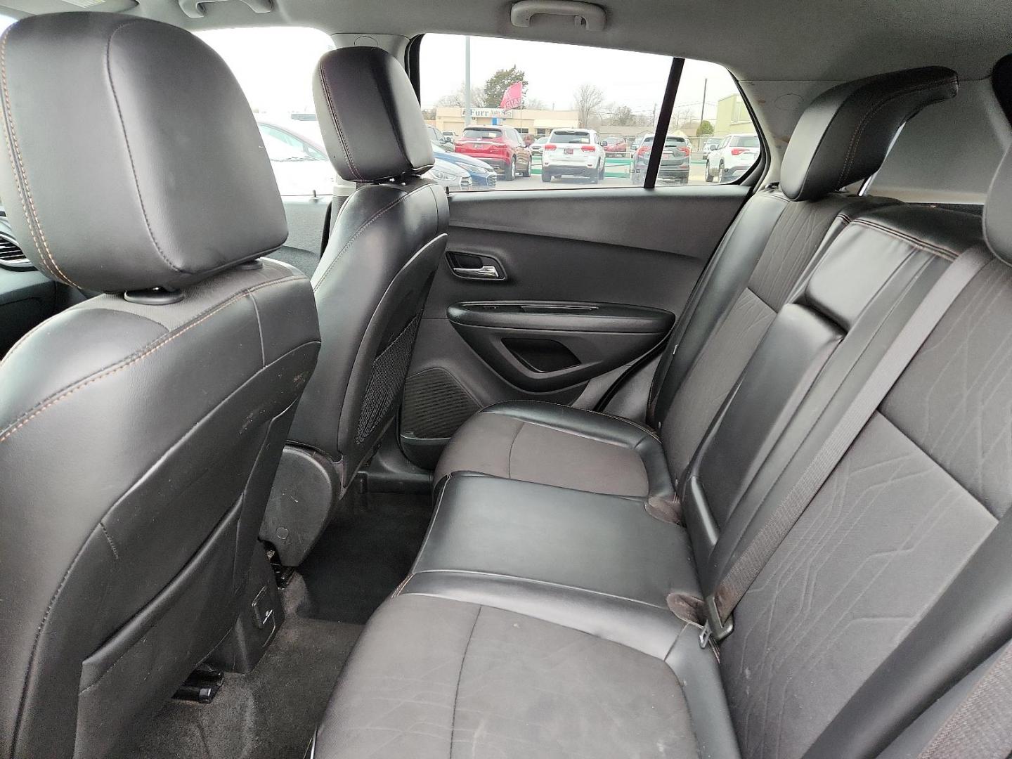 2019 GRAY Chevrolet Trax LT (KL7CJLSB0KB) with an ENGINE, ECOTEC TURBO 1.4L VARIABLE VALVE TIMING DOHC 4-CYLINDER SEQUENTIAL MFI engine, located at 4110 Avenue Q, Lubbock, 79412, 33.556553, -101.855820 - 02/13/2025 KEY IN ENVELOPE GOD - Photo#4