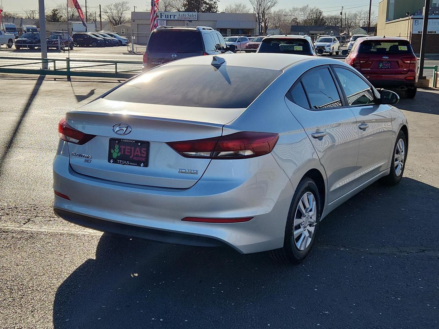 2017 Silver Hyundai Elantra SE (5NPD74LF7HH) with an Nu 2L I-4 DOHC, D-CVVT variable valve control, regular unleaded, engine with 147HP engine, located at 4110 Avenue Q, Lubbock, 79412, 33.556553, -101.855820 - 02/26/2025 KEY INENVELOPE GOD - Photo#1