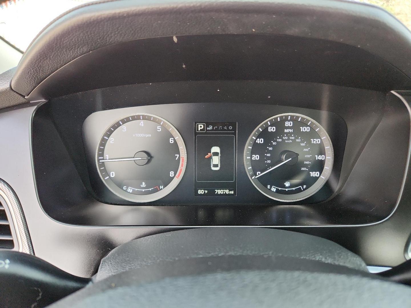 2016 GRAY Hyundai Sonata Sport (5NPE34AF2GH) with an 2.4L I-4 gasoline direct injection, DOHC, variable valve control, regular unleaded, engine with 185HP engine, located at 4110 Avenue Q, Lubbock, 79412, 33.556553, -101.855820 - 02/27/2025 KEY IN ENVELOPE GOD - Photo#9