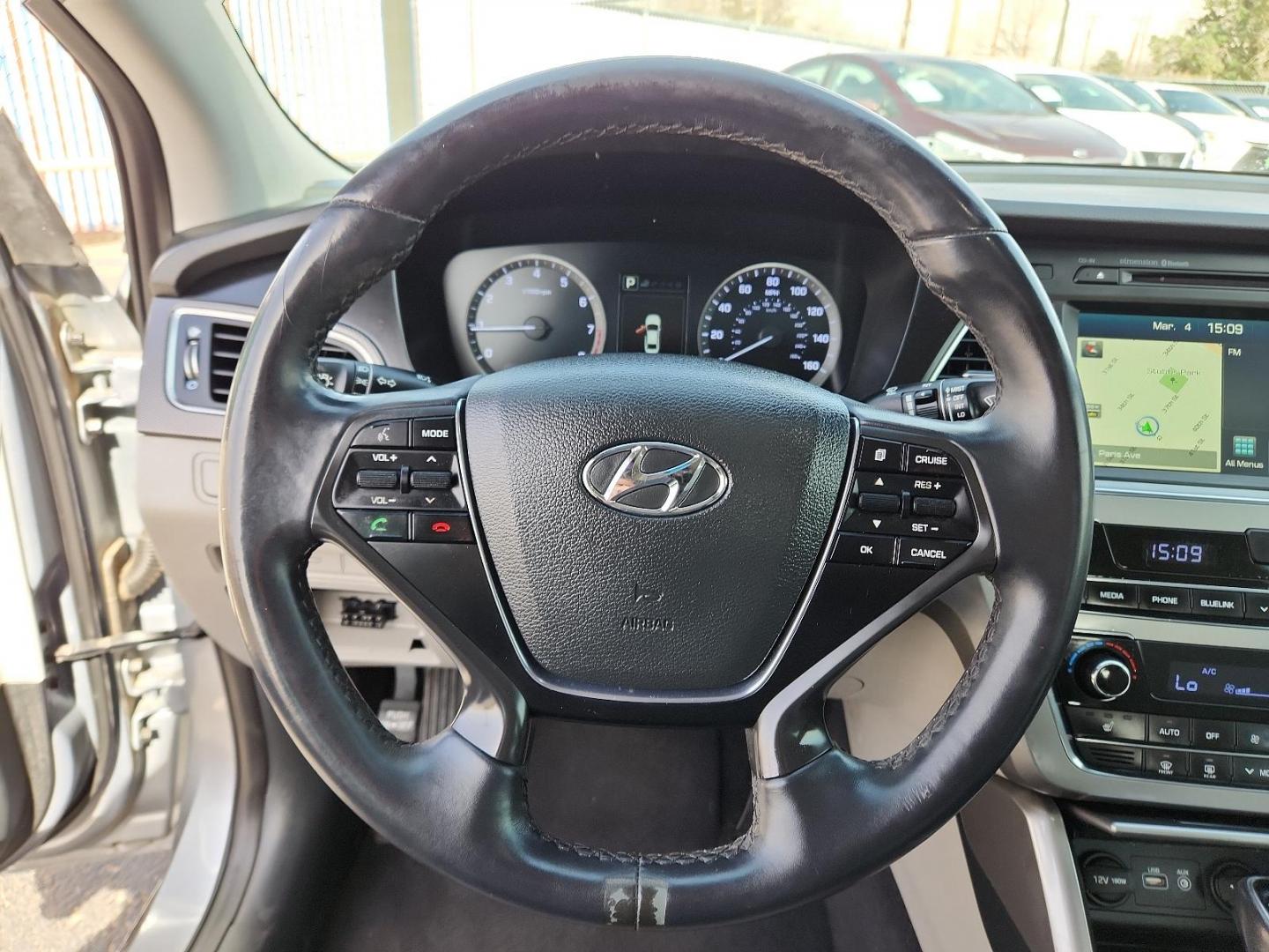 2016 GRAY Hyundai Sonata Sport (5NPE34AF2GH) with an 2.4L I-4 gasoline direct injection, DOHC, variable valve control, regular unleaded, engine with 185HP engine, located at 4110 Avenue Q, Lubbock, 79412, 33.556553, -101.855820 - 02/27/2025 KEY IN ENVELOPE GOD - Photo#10