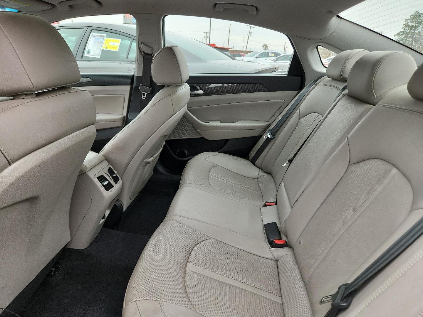 2018 BLUE Hyundai Sonata Limited (5NPE34AF7JH) with an Engine: 2.4L GDI 4-Cylinder engine, located at 4110 Avenue Q, Lubbock, 79412, 33.556553, -101.855820 - 02/27/2025 KEY IN ENVELOPE GOD - Photo#10