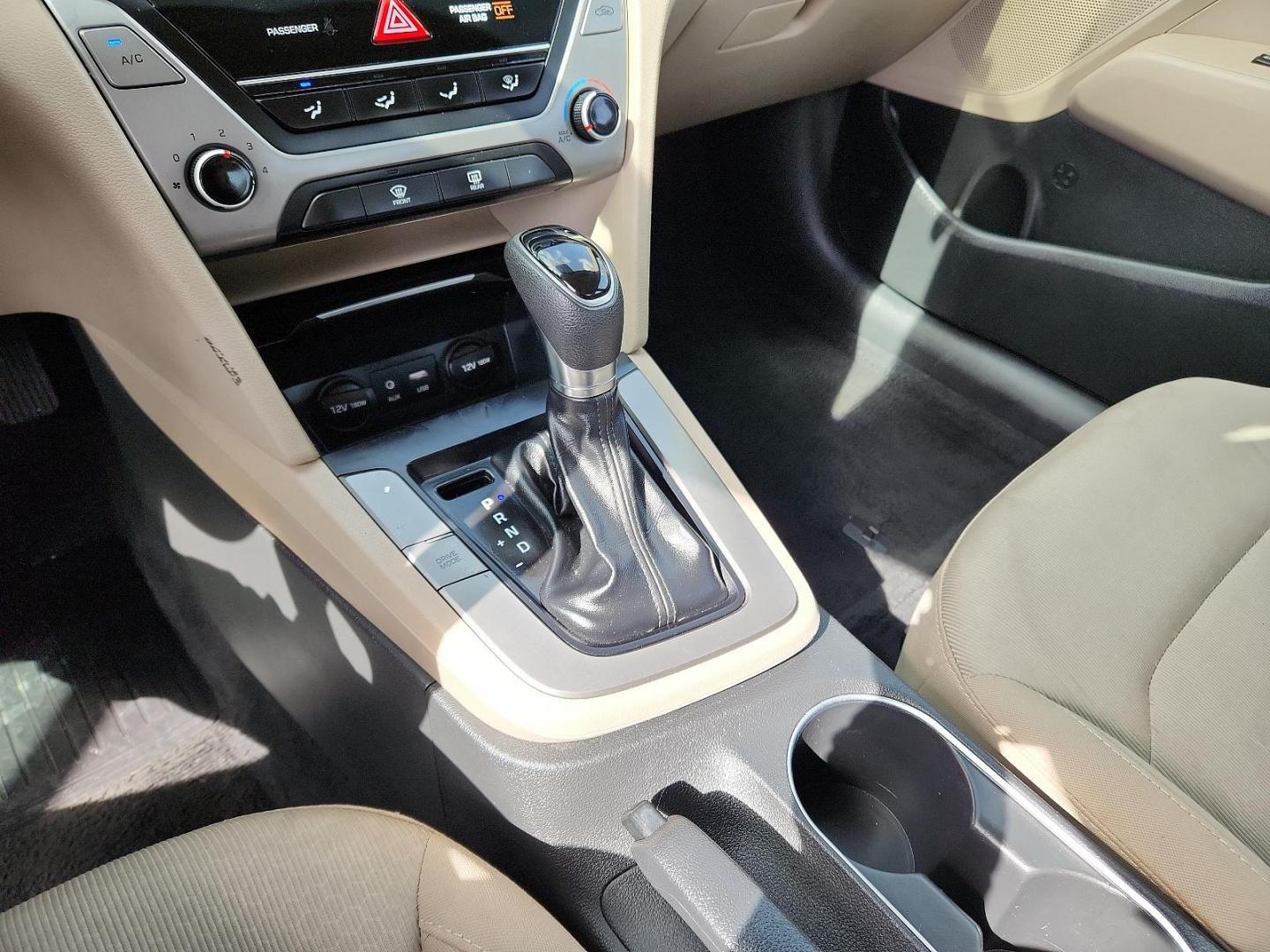 2017 TAN Hyundai Elantra SE (5NPD74LF9HH) with an Nu 2L I-4 DOHC, D-CVVT variable valve control, regular unleaded, engine with 147HP engine, located at 4110 Avenue Q, Lubbock, 79412, 33.556553, -101.855820 - 03/04/2025 KEY IN ENVELOPE GOD - Photo#11