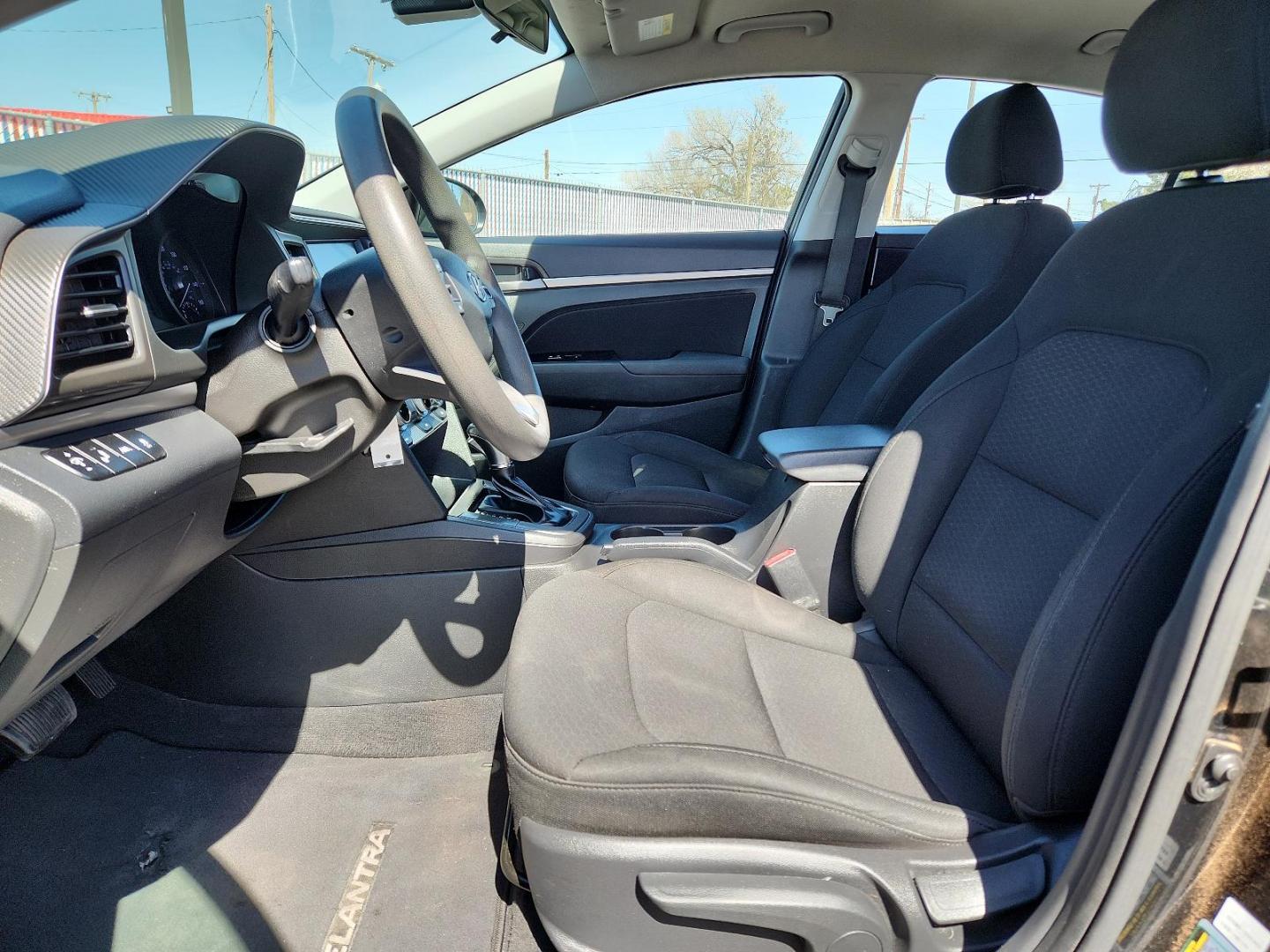 2019 BLACK Hyundai Elantra SEL (5NPD84LF2KH) with an Nu 2L I-4 DOHC, D-CVVT variable valve control, regular unleaded, engine with 147HP engine, located at 4110 Avenue Q, Lubbock, 79412, 33.556553, -101.855820 - 03/08/2025 KEY IN ENVELOPE GOD - Photo#6