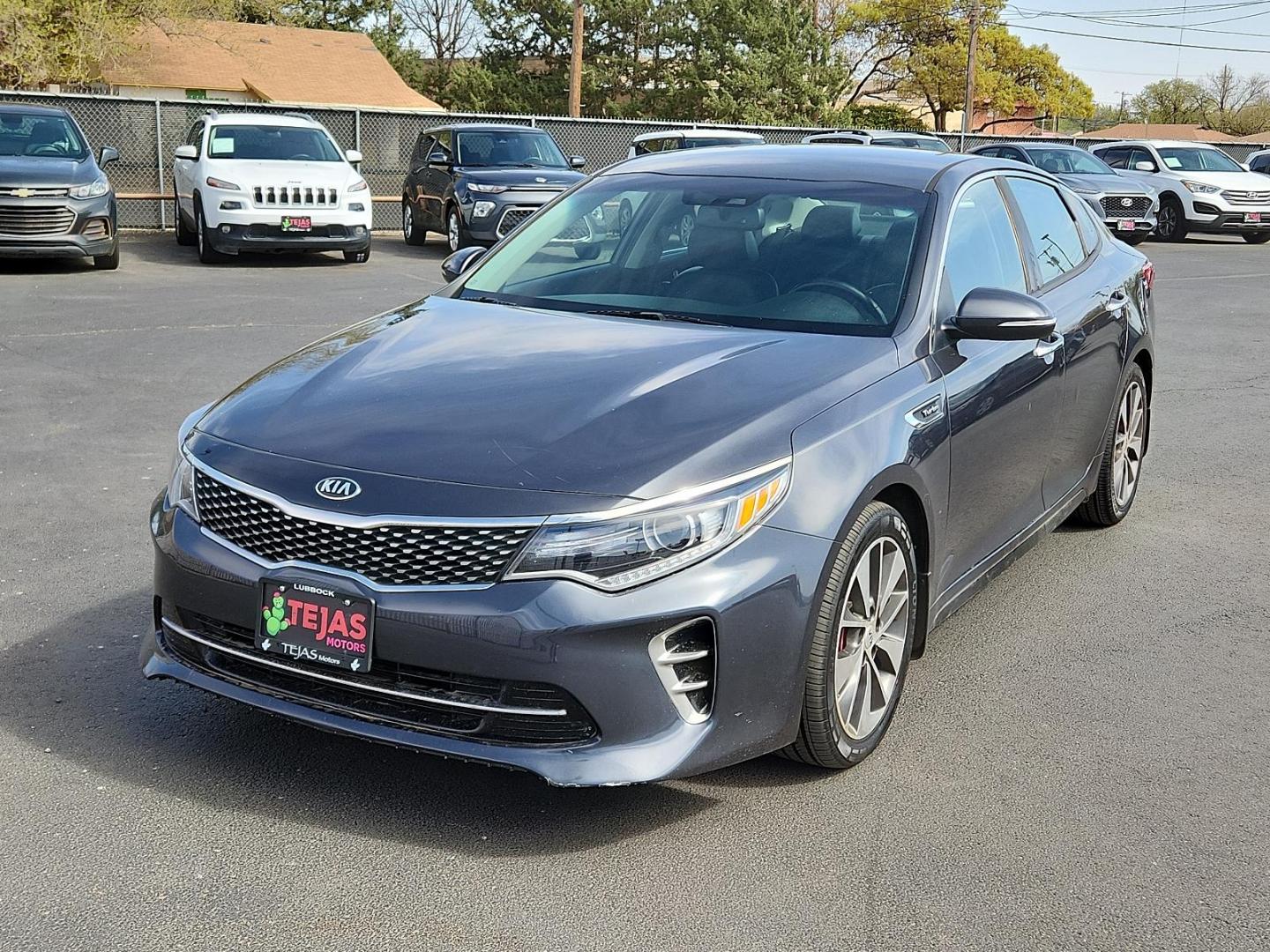 2016 GRAY Kia Optima SX Turbo (5XXGW4L23GG) with an 2L I-4 gasoline direct injection, DOHC, variable valve control, intercooled turbo, regular unleaded, engine with 245HP engine, located at 4110 Avenue Q, Lubbock, 79412, 33.556553, -101.855820 - 03/21/2025 KEY IN ENVELOPE GOD - Photo#3