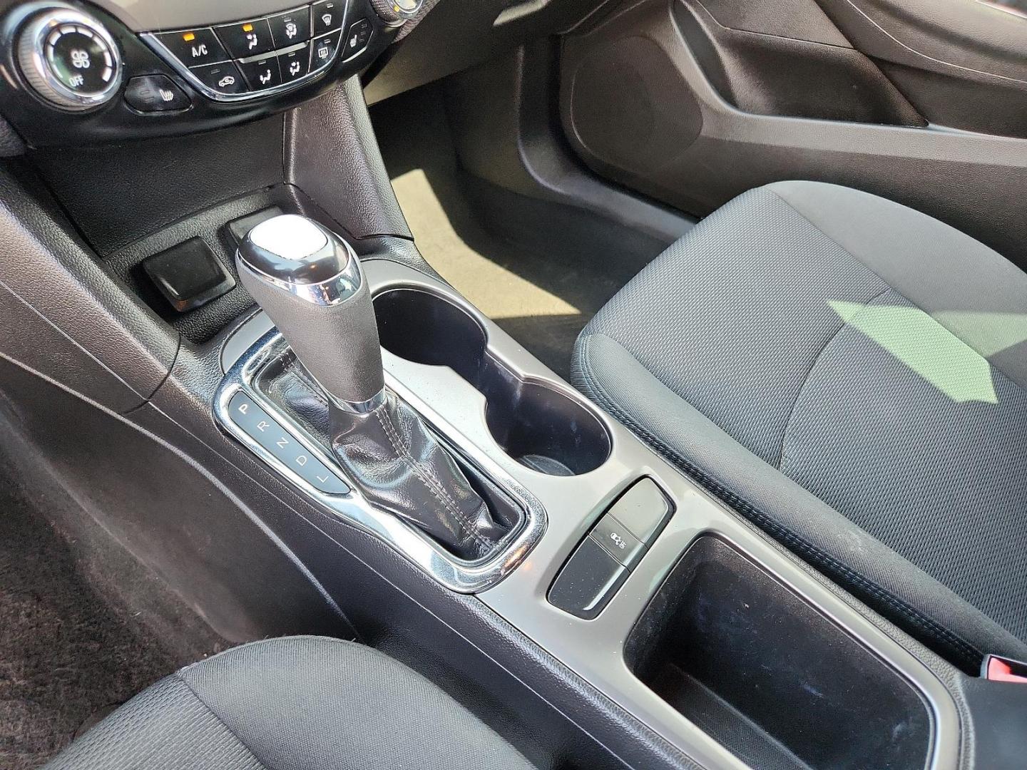 2018 GRAY Chevrolet Cruze LT Auto (1G1BE5SM1J7) with an 1.4L I-4 gasoline direct injection, DOHC, variable valve control, intercooled turbo, regular unleaded, engine with 153HP engine, located at 4110 Avenue Q, Lubbock, 79412, 33.556553, -101.855820 - 03/29/2025 KEY IN ENVELOPE GOD - Photo#11