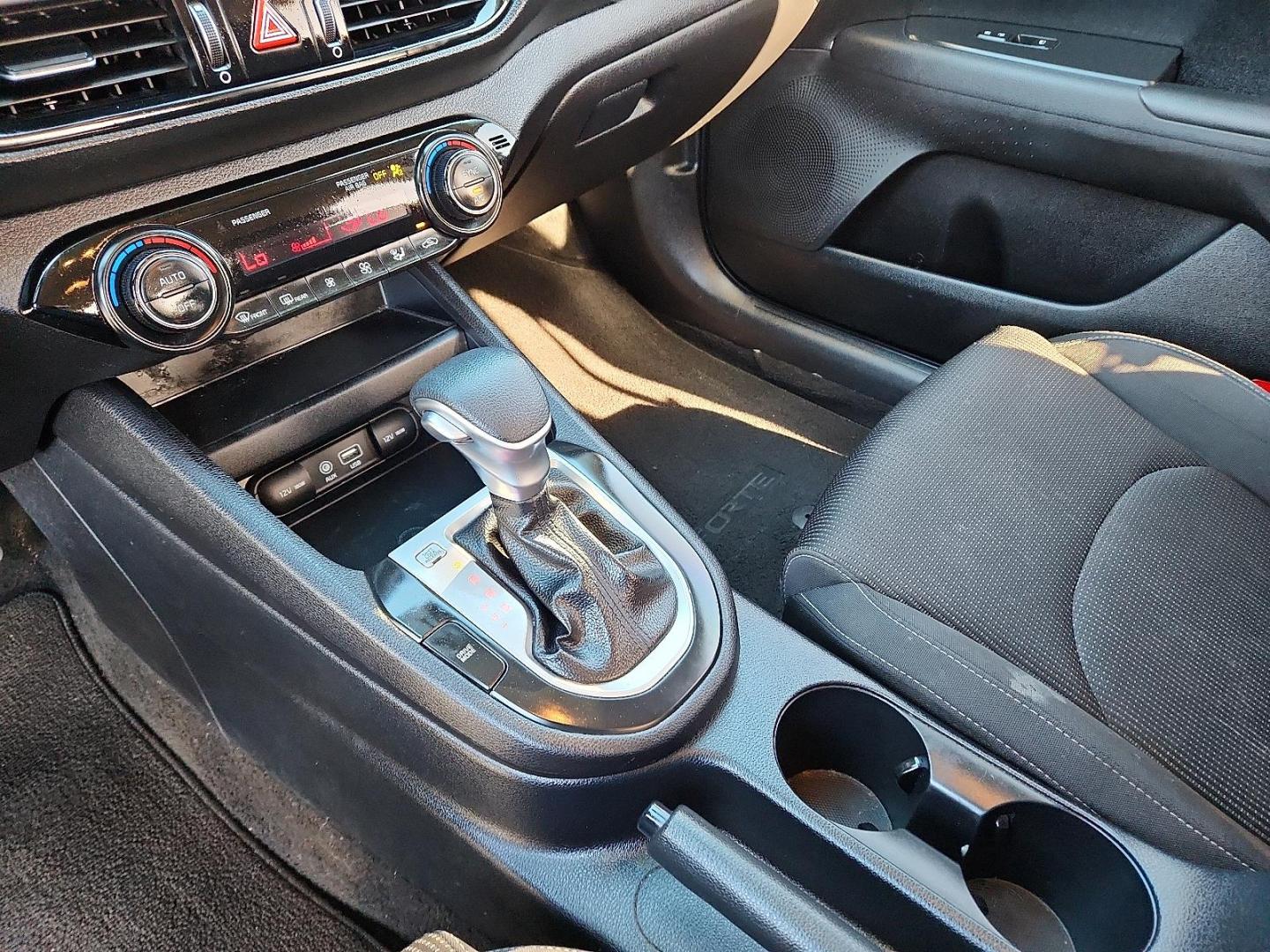 2019 Gravity Grey - KDG /Black - WK Kia Forte LXS (3KPF24AD9KE) with an 2L I-4 DOHC, D-CVVT variable valve control, regular unleaded, engine with 147HP engine, located at 4110 Avenue Q, Lubbock, 79412, 33.556553, -101.855820 - Photo#11