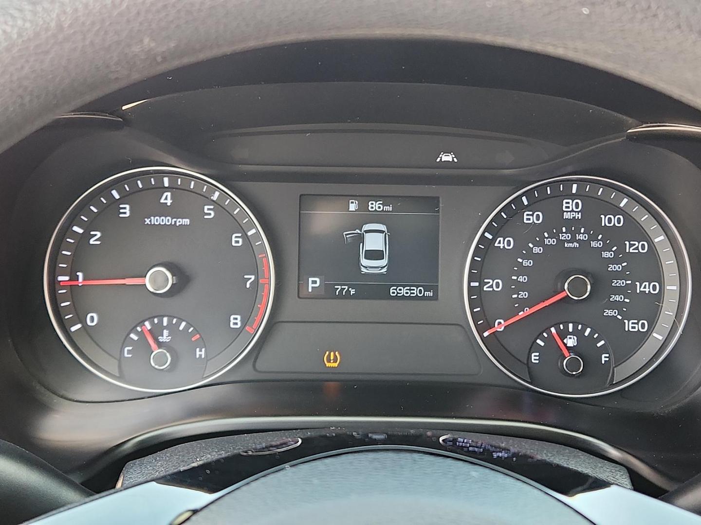 2019 GRAY Kia Forte LXS (3KPF24AD9KE) with an 2L I-4 DOHC, D-CVVT variable valve control, regular unleaded, engine with 147HP engine, located at 4110 Avenue Q, Lubbock, 79412, 33.556553, -101.855820 - 03/29/2025 KEY IN ENVELOPE GOD - Photo#9