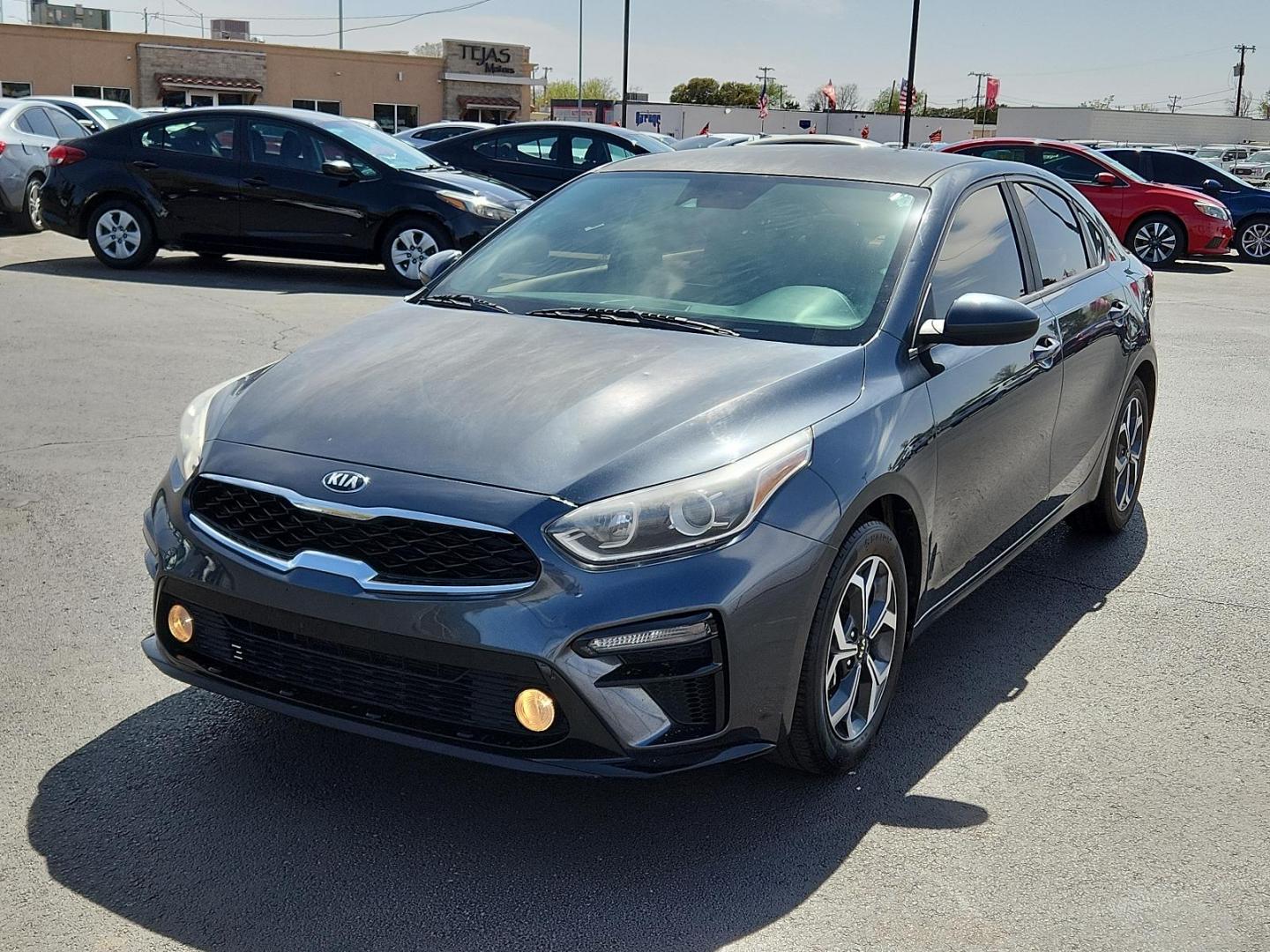 2019 GRAY Kia Forte LXS (3KPF24AD9KE) with an 2L I-4 DOHC, D-CVVT variable valve control, regular unleaded, engine with 147HP engine, located at 4110 Avenue Q, Lubbock, 79412, 33.556553, -101.855820 - 03/29/2025 KEY IN ENVELOPE GOD - Photo#3