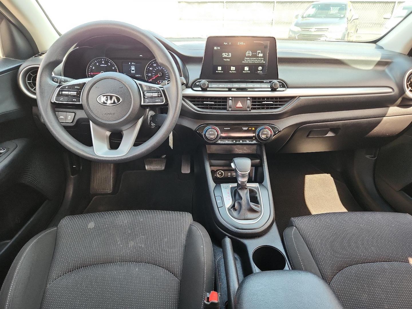 2019 GRAY Kia Forte LXS (3KPF24AD9KE) with an 2L I-4 DOHC, D-CVVT variable valve control, regular unleaded, engine with 147HP engine, located at 4110 Avenue Q, Lubbock, 79412, 33.556553, -101.855820 - 03/29/2025 KEY IN ENVELOPE GOD - Photo#5