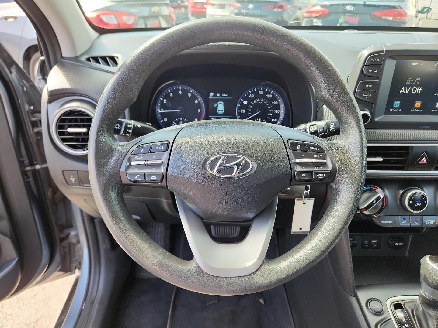 2019 Silver Hyundai Kona SE (KM8K12AA8KU) with an Engine: 2.0L Atkinson I-4 -inc: cover engine, located at 4110 Avenue Q, Lubbock, 79412, 33.556553, -101.855820 - 04/03/2025 KEY IN ENVELOPE GOD - Photo#10