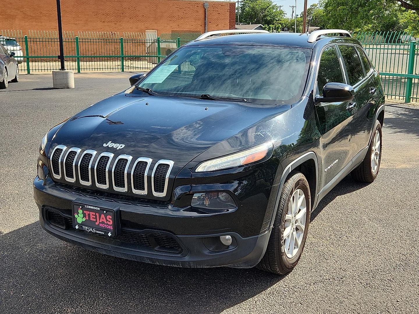 2018 Diamond Black Crystal Pearlcoat - PXJ /Black - D7X9 Jeep Cherokee Latitude Plus (1C4PJLLB8JD) with an Tigershark MultiAir 2.4L I-4 variable valve control, regular unleaded, engine with 184HP engine, located at 4110 Avenue Q, Lubbock, 79412, 33.556553, -101.855820 - 04/05/2025 KEY IN ENVELOPE GOD - Photo#3