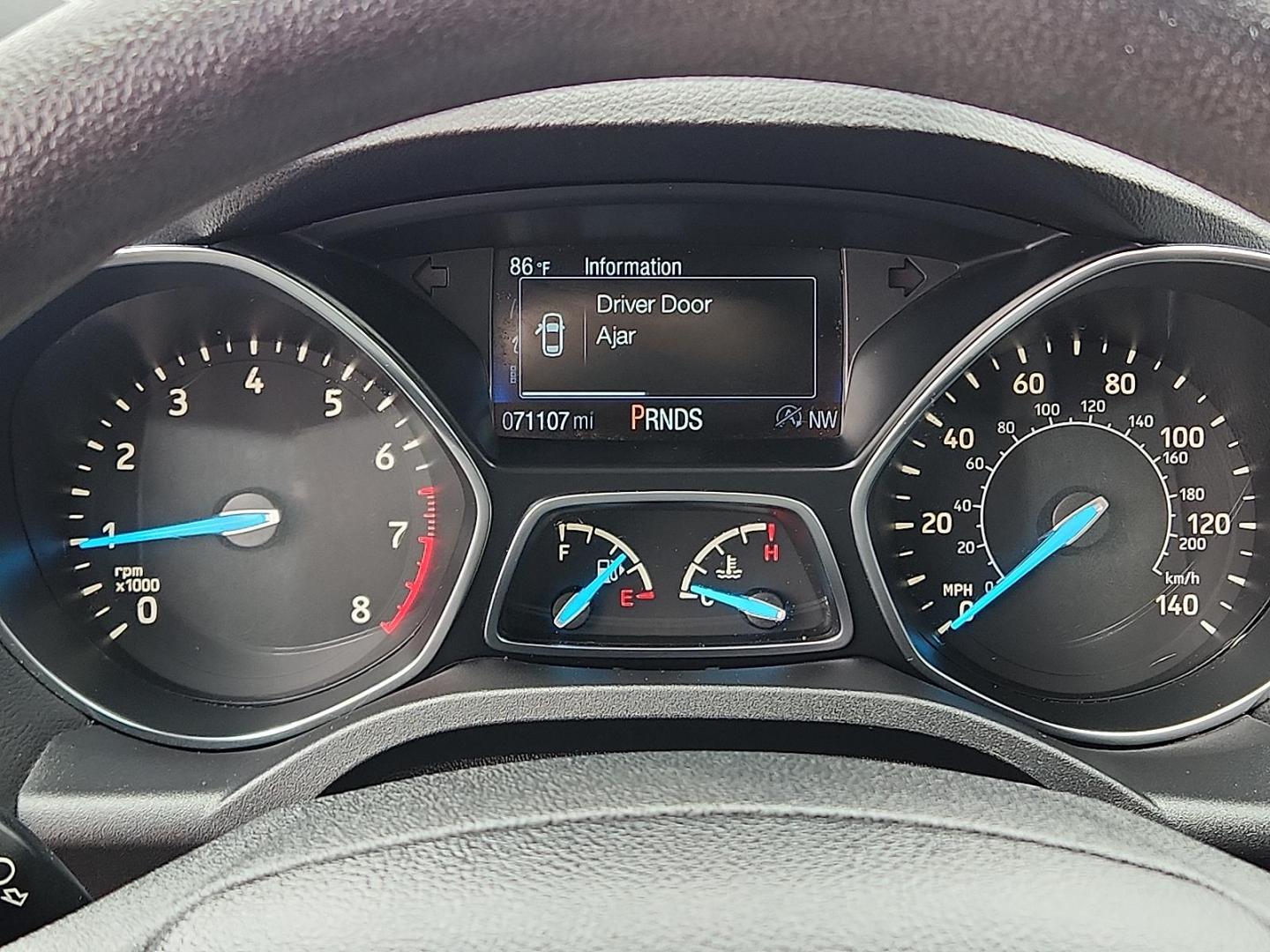 2019 GRAY Ford Escape SE (1FMCU0GDXKU) with an EcoBoost 1.5L I-4 gasoline direct injection, DOHC, iVCT variable valve control, intercooled turbo, regular unleaded, engine with 179HP engine, located at 4110 Avenue Q, Lubbock, 79412, 33.556553, -101.855820 - 04/10/2025 KEY IN ENVELOPE GOD - Photo#9