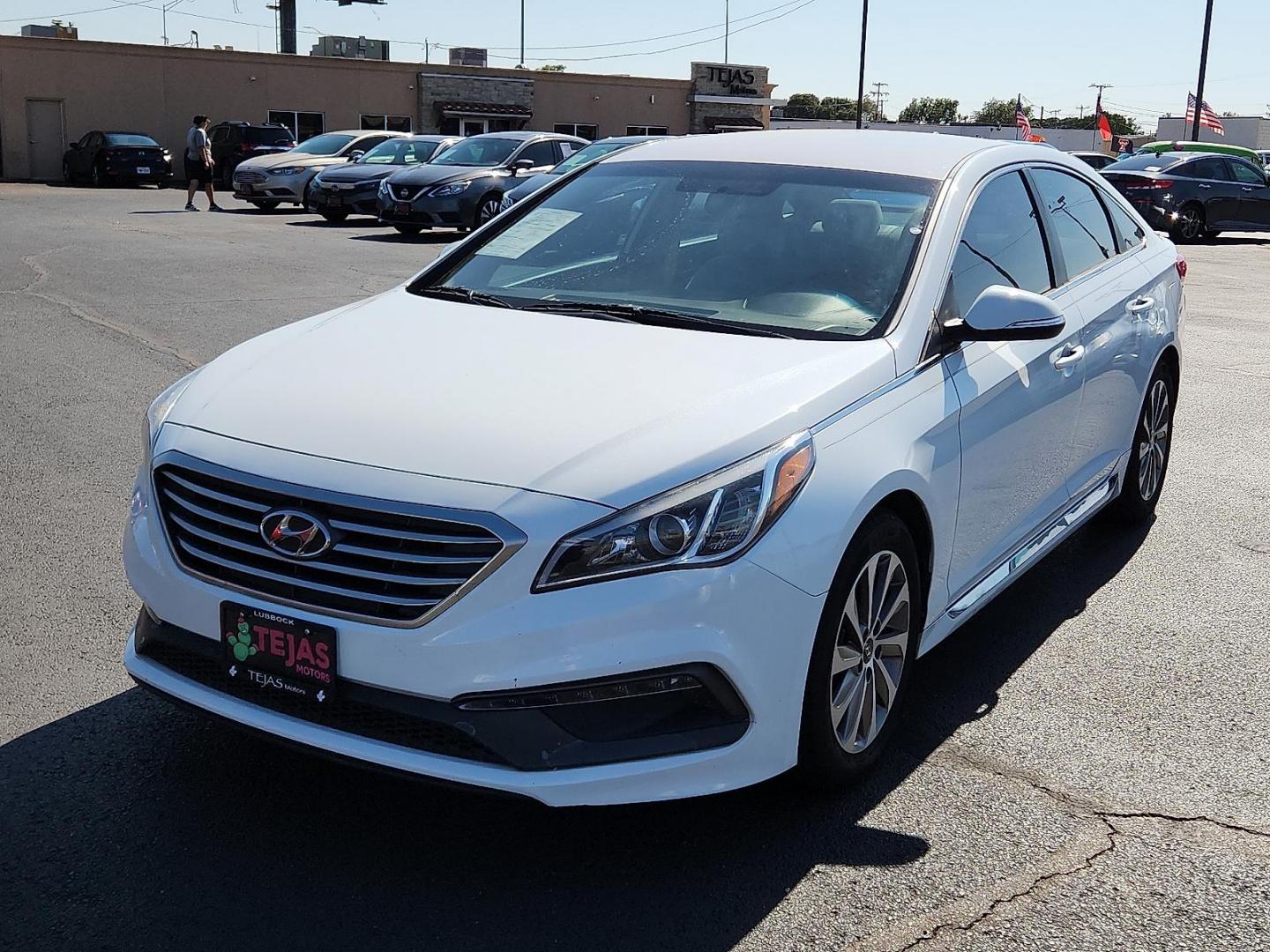 2016 WHITE Hyundai Sonata Sport (5NPE34AF0GH) with an 2.4L I-4 gasoline direct injection, DOHC, variable valve control, regular unleaded, engine with 185HP engine, located at 4110 Avenue Q, Lubbock, 79412, 33.556553, -101.855820 - 04/12/2025 KEY IN ENVELOPE GOD - Photo#3