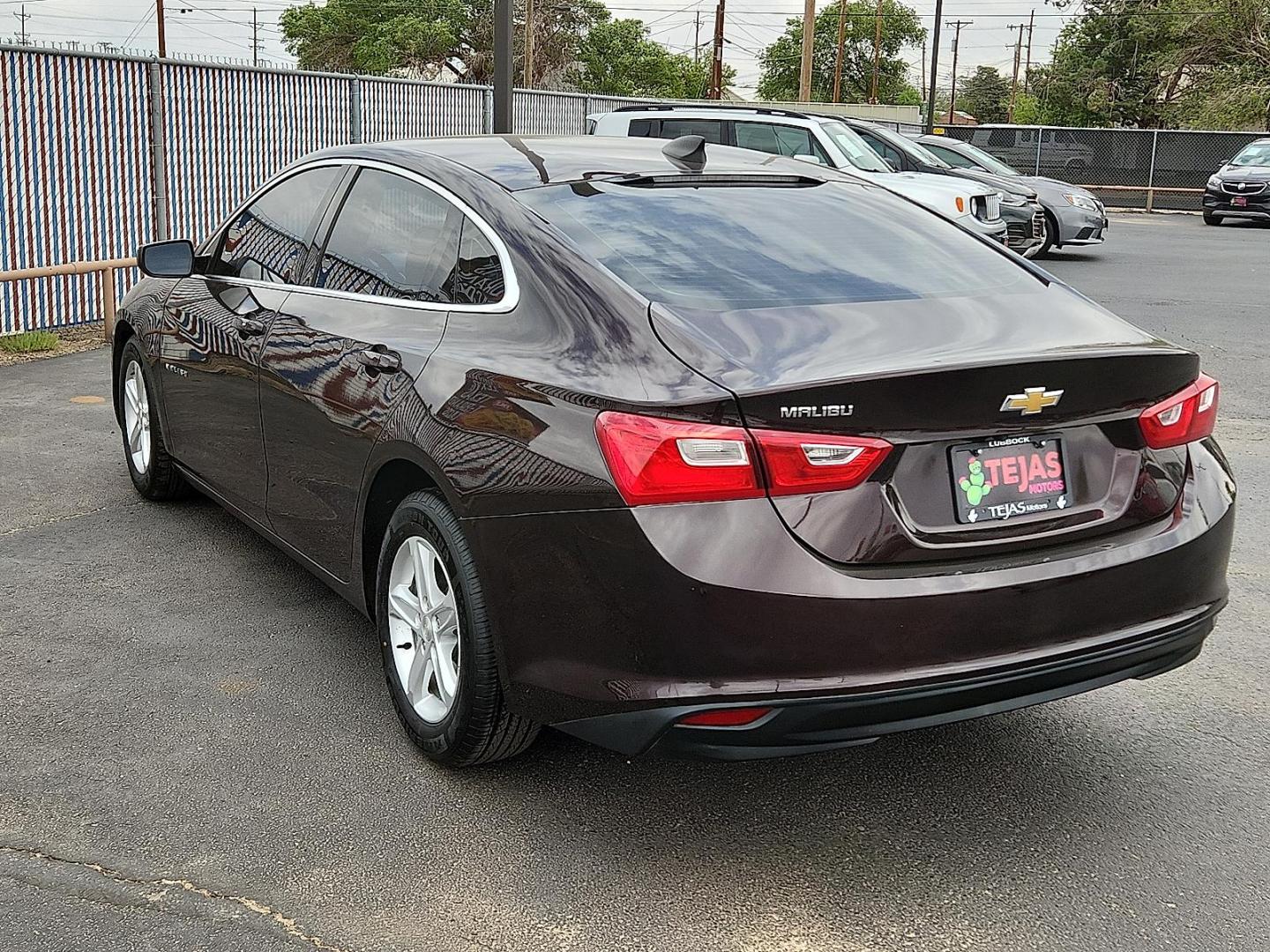 2020 RED Chevrolet Malibu FWD LS (1G1ZB5ST0LF) with an ECOTEC 1.5L I-4 gasoline direct injection, DOHC, VVT variable valve control, intercooled turbo, regular unleaded, engine with 160HP engine, located at 4110 Avenue Q, Lubbock, 79412, 33.556553, -101.855820 - Photo#2