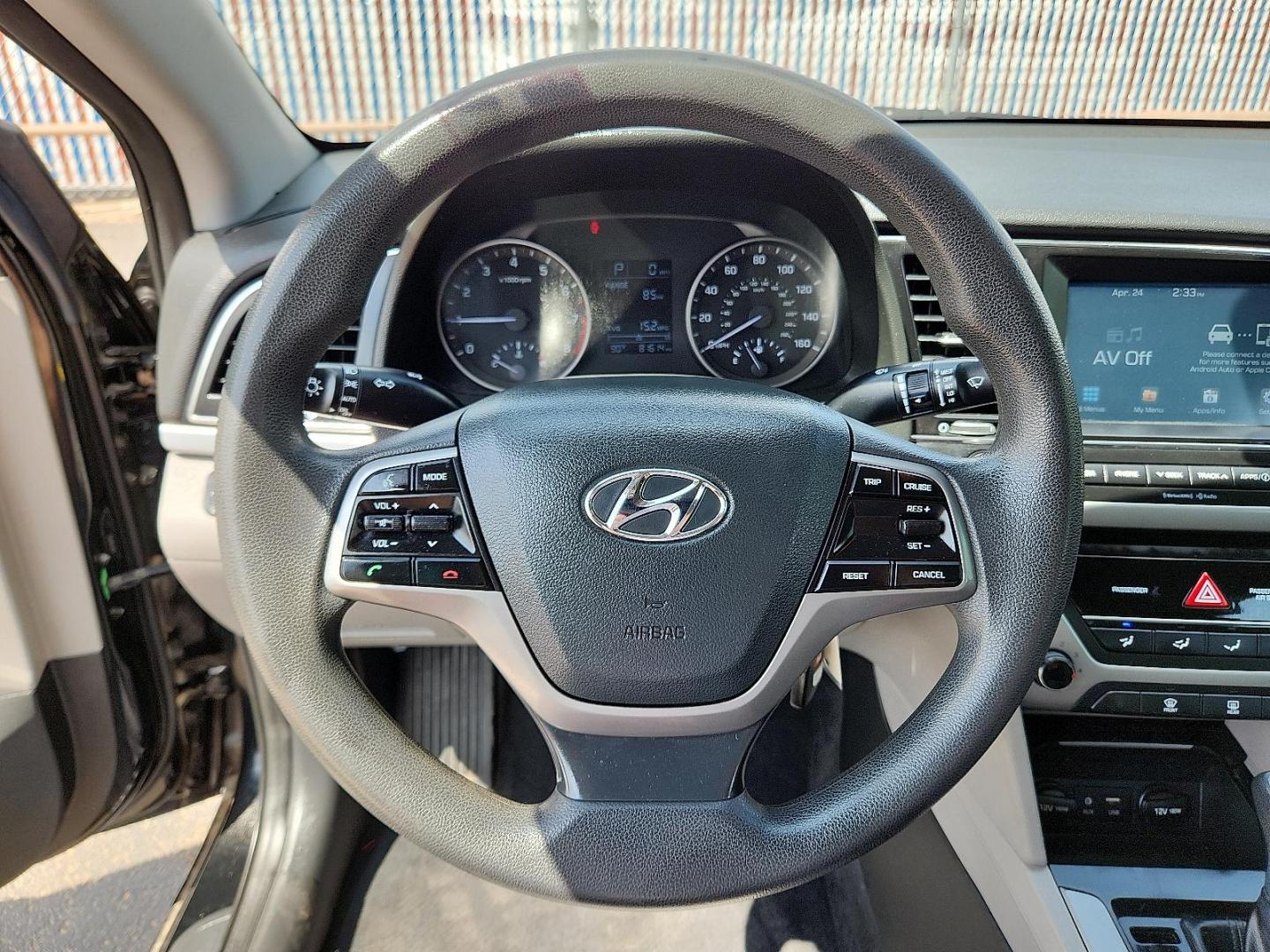 2018 BLACK Hyundai Elantra SE (5NPD74LF9JH) with an Nu 2L I-4 DOHC, D-CVVT variable valve control, regular unleaded, engine with 147HP engine, located at 4110 Avenue Q, Lubbock, 79412, 33.556553, -101.855820 - 04/19/2025 KEY IN ENVELOPE GOD - Photo#10