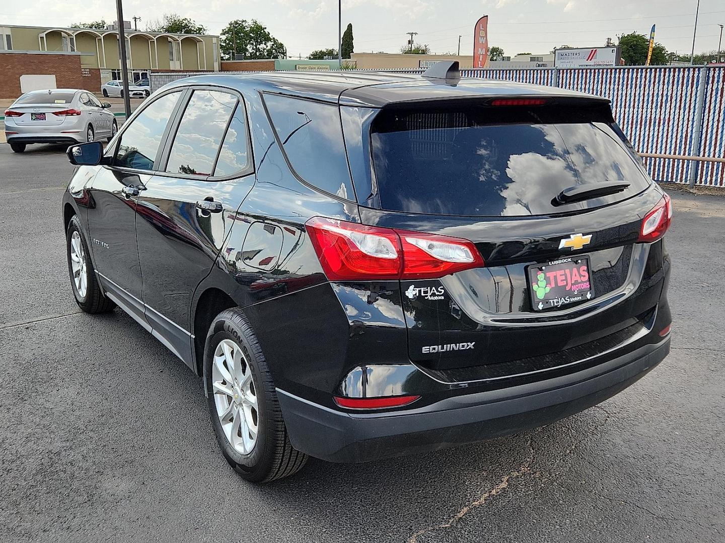 2020 BLACK Chevrolet Equinox FWD LS (2GNAXHEV0L6) with an 1.5L I-4 gasoline direct injection, DOHC, VVT variable valve control, intercooled turbo, regular unleaded, engine with 170HP engine, located at 4110 Avenue Q, Lubbock, 79412, 33.556553, -101.855820 - 04/25/2025 KEY IN ENVELOPE GOD - Photo#2