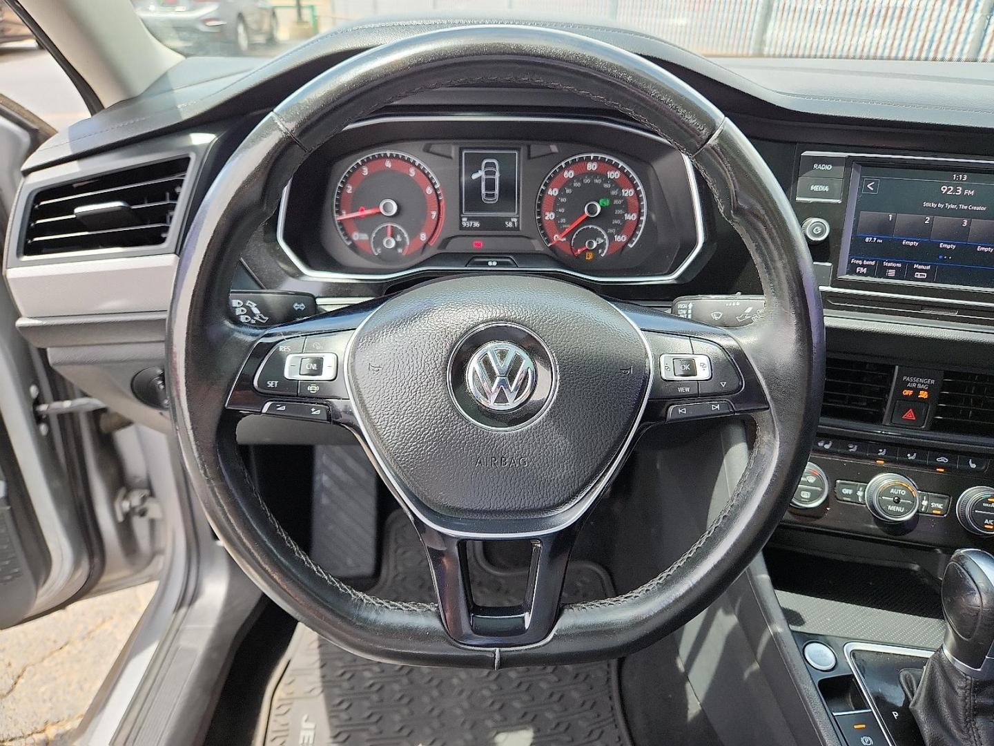 2019 SILVER Volkswagen Jetta 1.4T R-Line (3VWCB7BU4KM) with an 1.4L I-4 gasoline direct injection, DOHC, variable valve control, intercooled turbo, regular unleaded, engine with 147HP engine, located at 4110 Avenue Q, Lubbock, 79412, 33.556553, -101.855820 - 05/03/2025 KEY IN ENVELOPE GOD - Photo#10