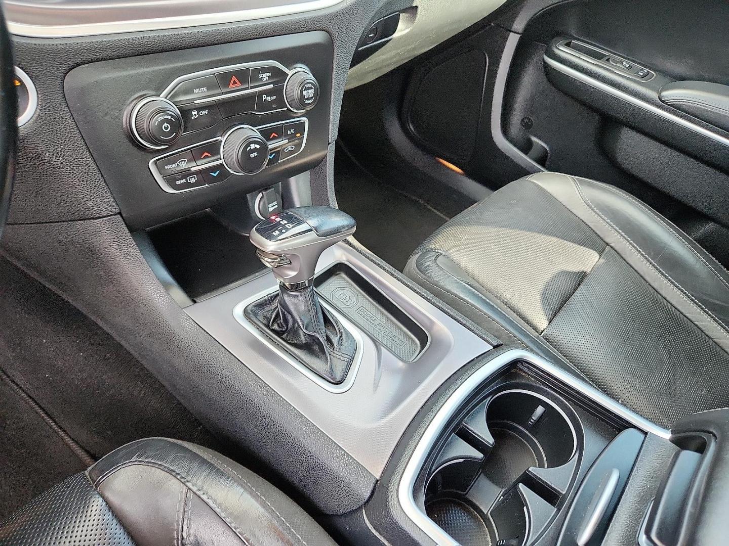 2020 F8 Green Dodge Charger SXT RWD (2C3CDXBG8LH) with an Pentastar 3.6L V-6 DOHC, variable valve control, regular unleaded, engine with 292HP engine, located at 4110 Avenue Q, Lubbock, 79412, 33.556553, -101.855820 - 04/29/2025 KEY IN ENVELOPE GOD - Photo#11