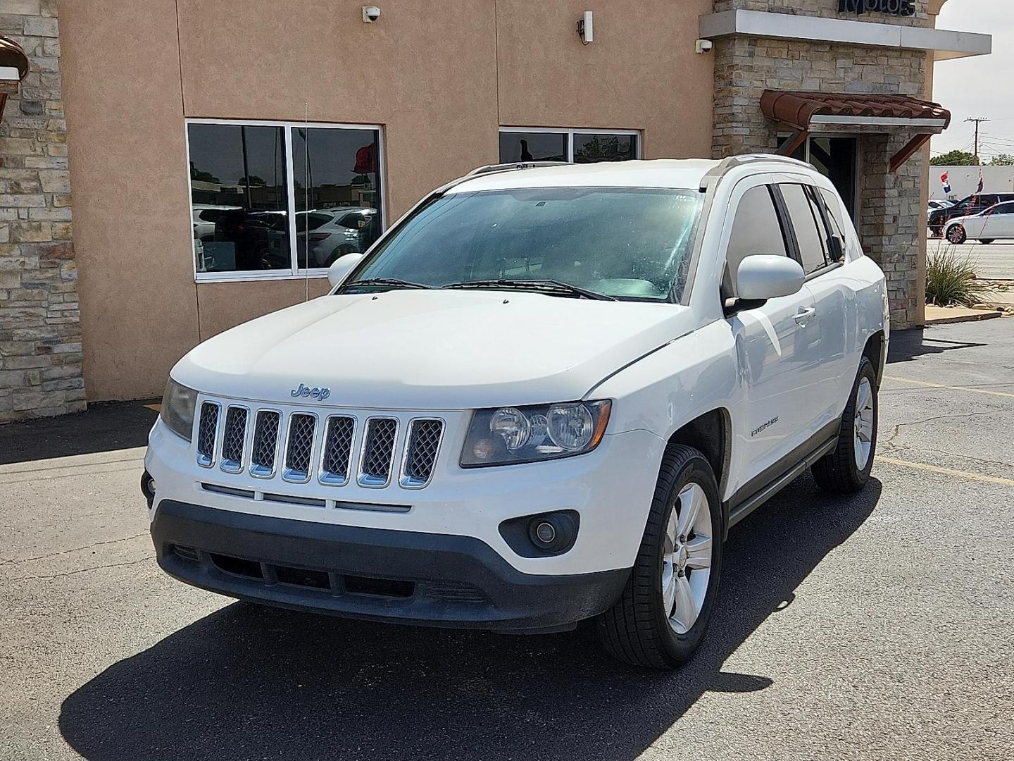 2014 WHITE /Light Pebble Beige/Dark Slate Gray - DK Jeep Compass Latitude (1C4NJCEB5ED) with an 2.4L I-4 DOHC, variable valve control, regular unleaded, engine with 172HP engine, located at 4110 Avenue Q, Lubbock, 79412, 33.556553, -101.855820 - Photo#1