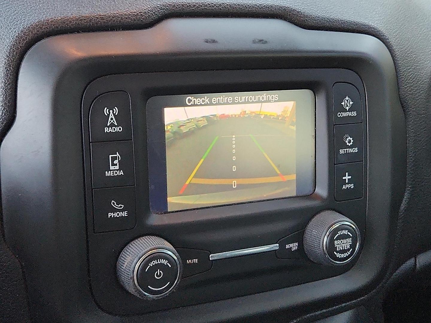 2018 Granite Crystal Metallic Clearcoat - PAU /Black - X9 Jeep Renegade Upland Edition 4x4 (ZACCJBAB2JP) with an Tigershark MultiAir 2.4L I-4 variable valve control, regular unleaded, engine with 180HP engine, located at 4110 Avenue Q, Lubbock, 79412, 33.556553, -101.855820 - Photo#7
