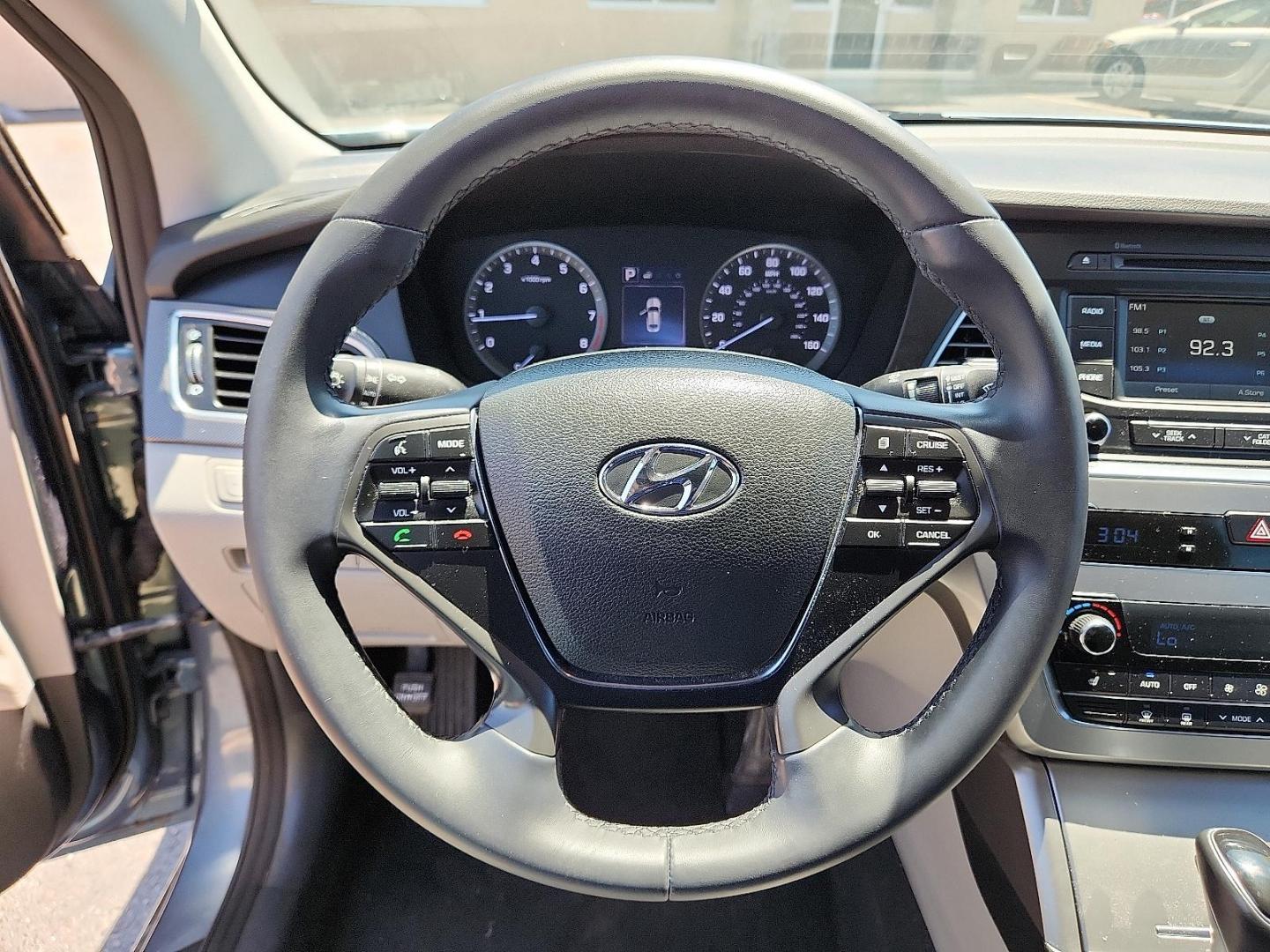 2015 BLUE Hyundai Sonata Sport (5NPE34AF3FH) with an 2.4L I-4 gasoline direct injection, DOHC, variable valve control, regular unleaded, engine with 185HP engine, located at 4110 Avenue Q, Lubbock, 79412, 33.556553, -101.855820 - 05/02/2025 KEY IN ENVELOPE GOD - Photo#10