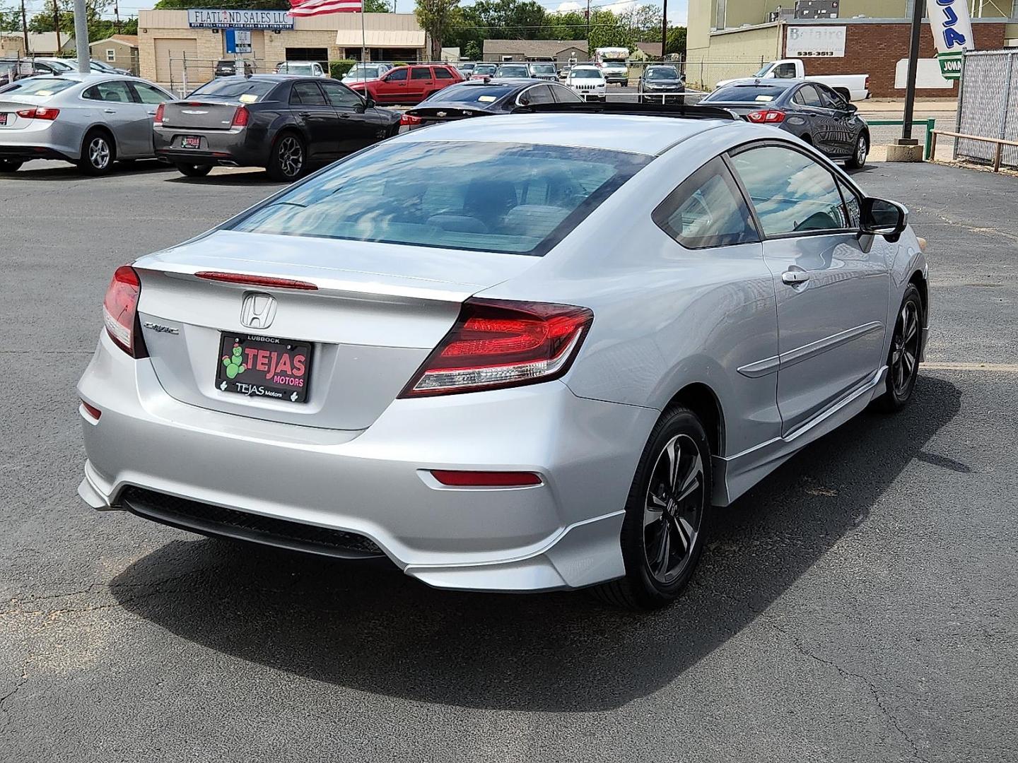 2015 SILVER Honda Civic EX (2HGFG3B84FH) with an 1.8L I-4 i-VTEC variable valve control, regular unleaded, engine with 143HP engine, located at 4110 Avenue Q, Lubbock, 79412, 33.556553, -101.855820 - Photo#1