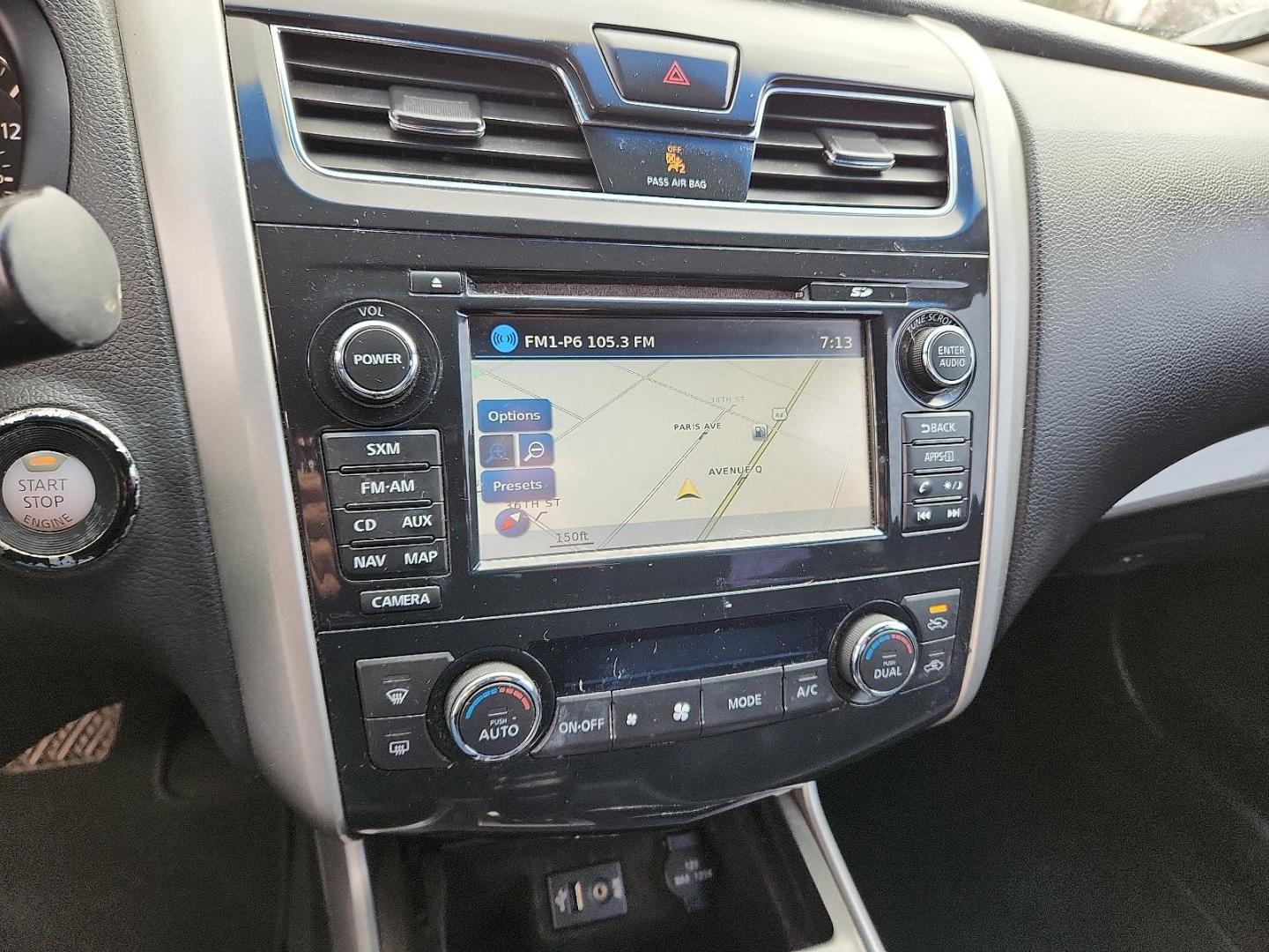 2014 Super Black - KH3 /Charcoal - Z Nissan Altima 3.5 SL (1N4BL3AP0EC) with an VQ 3.5L V-6 DOHC, variable valve control, regular unleaded, engine with 270HP engine, located at 4110 Avenue Q, Lubbock, 79412, 33.556553, -101.855820 - Photo#7