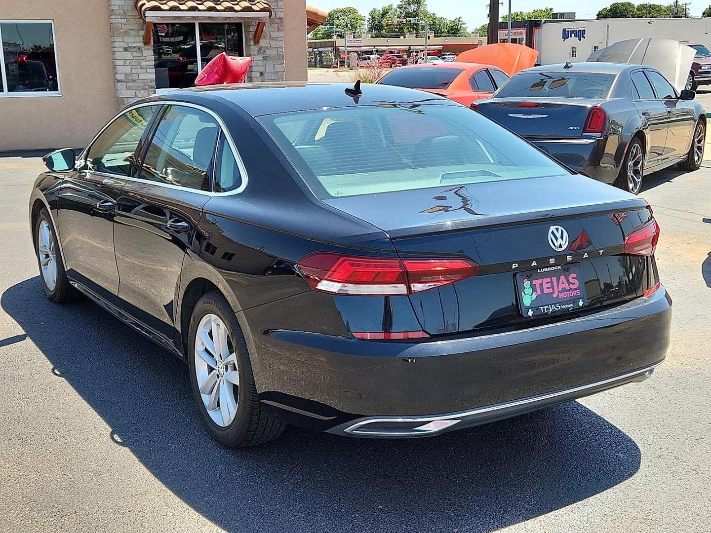 2020 BLACK Volkswagen Passat 2.0T SE (1VWSA7A35LC) with an 2L I-4 gasoline direct injection, DOHC, variable valve control, intercooled turbo, regular unleaded, engine with 174HP engine, located at 4110 Avenue Q, Lubbock, 79412, 33.556553, -101.855820 - 05/31/2025 KEY IN ENVELOPE GOD - Photo#2